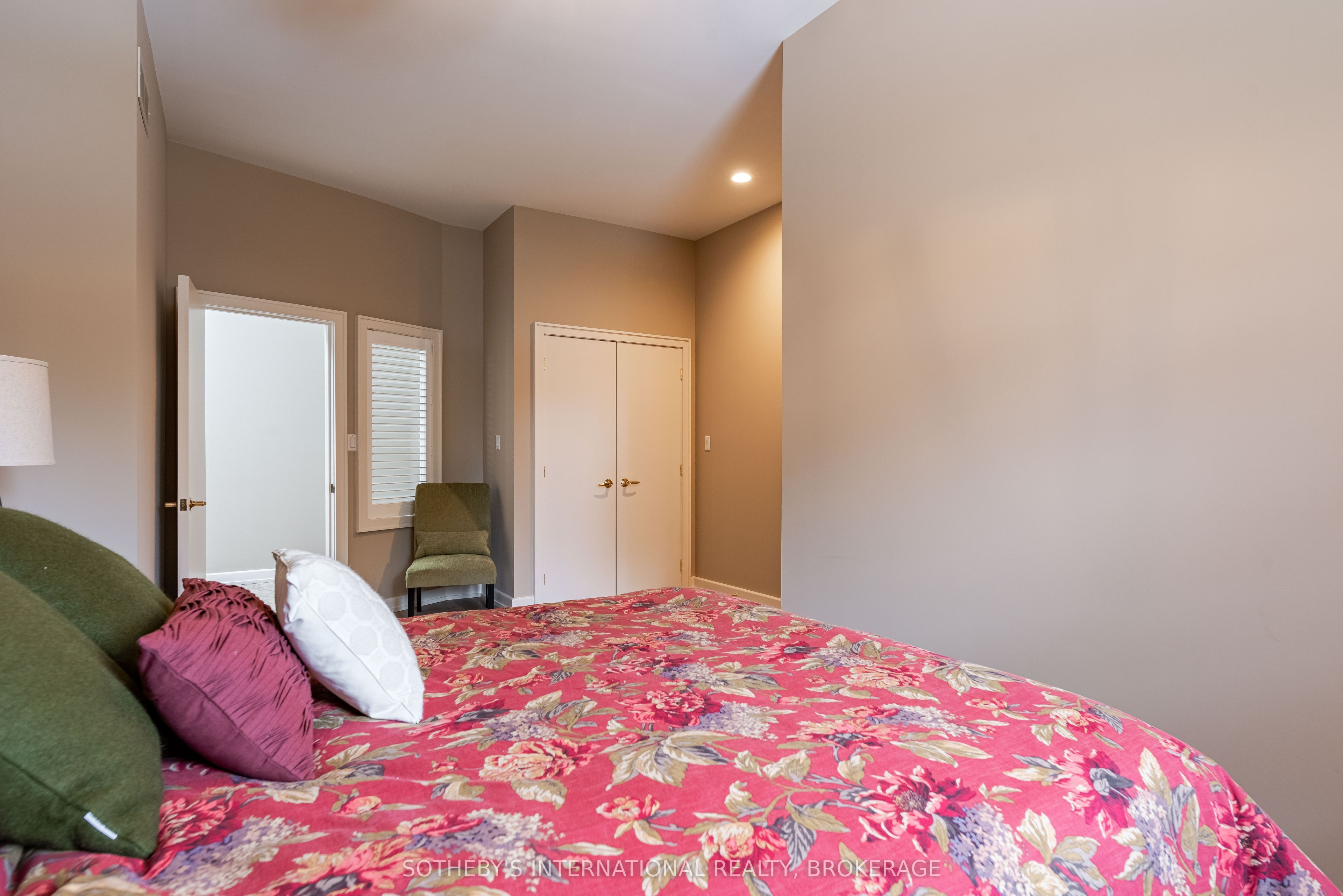 1339 Lakeshore Road Property Photo 49