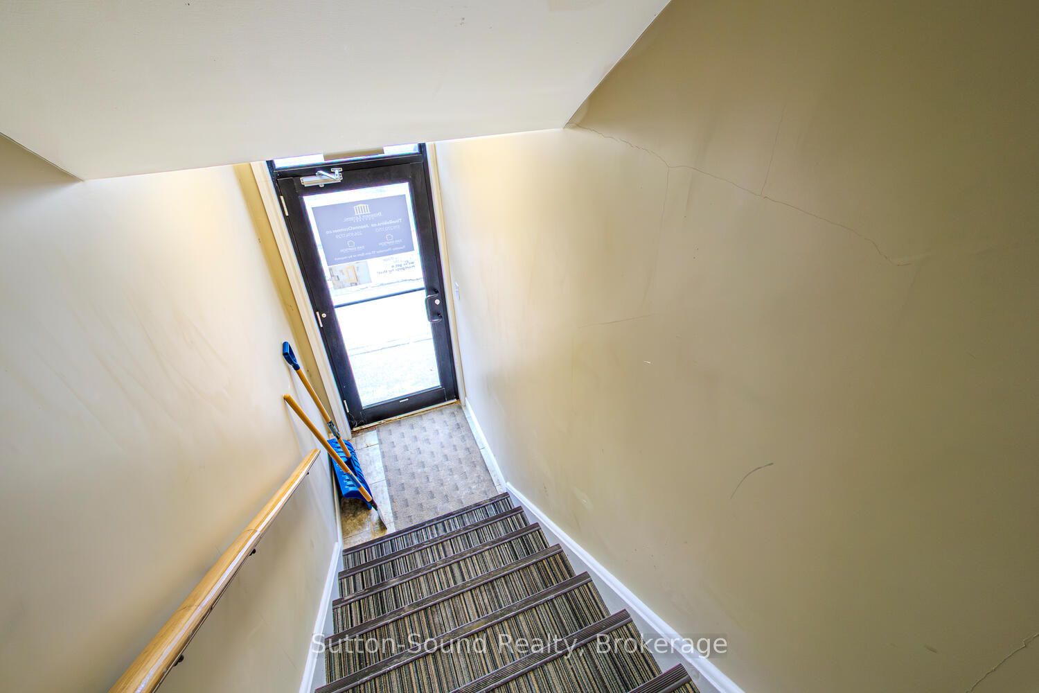 757 2nd Avenue E Property Photo 14