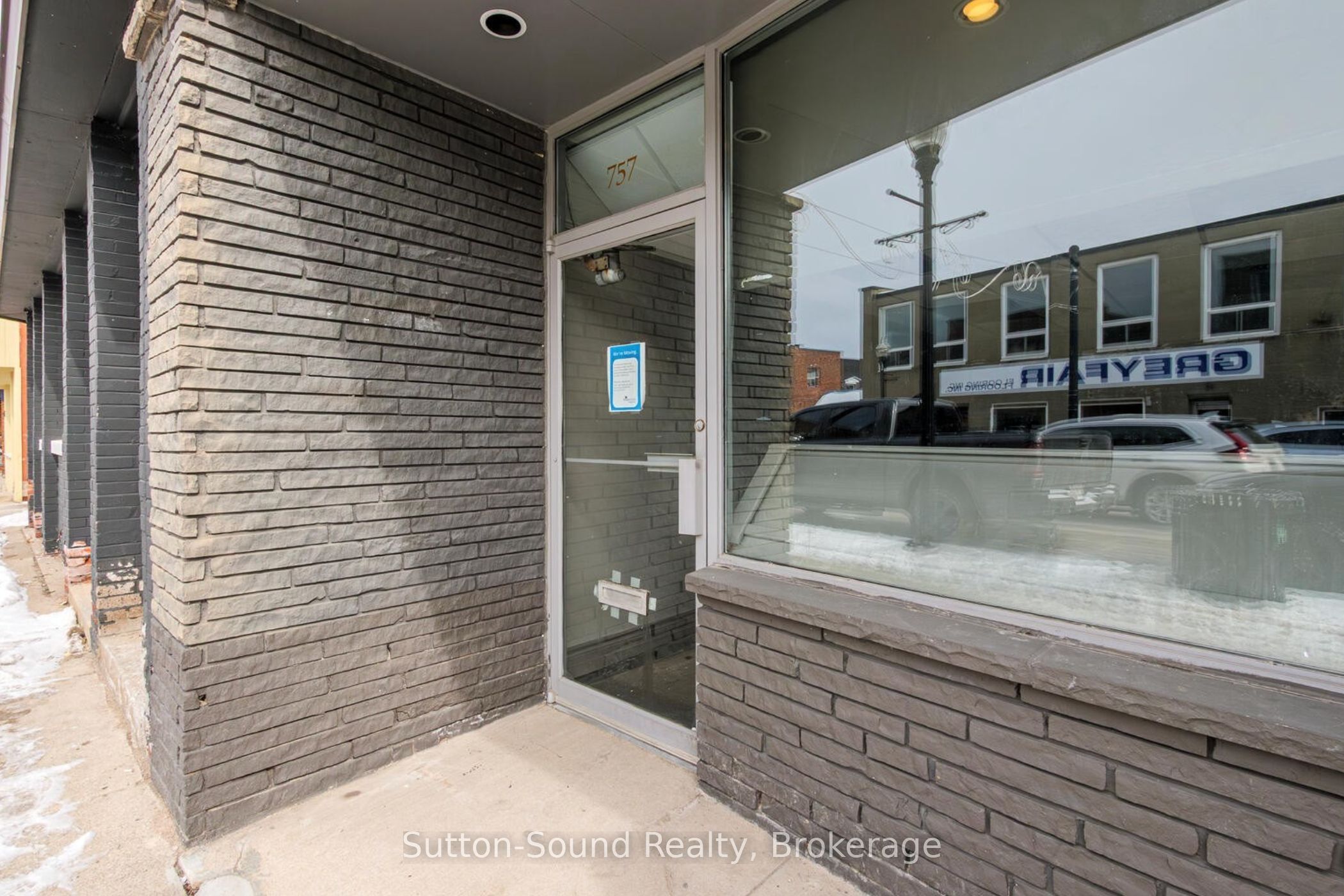 757 2nd Avenue E Property Photo 16