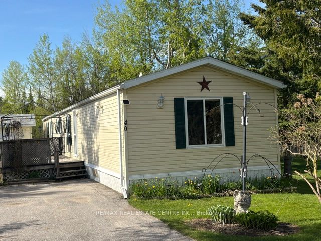 40 Maple Grove Village Road Property Photo 1