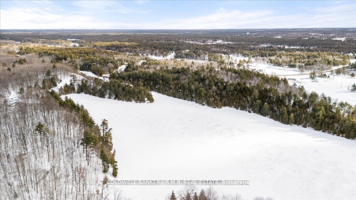 8860 County Rd 41 Property Photo 10