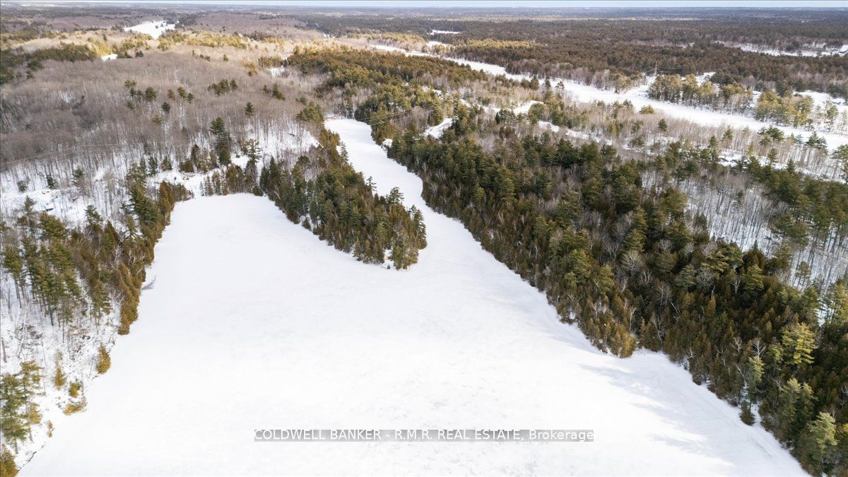8860 County Rd 41 Property Photo 13