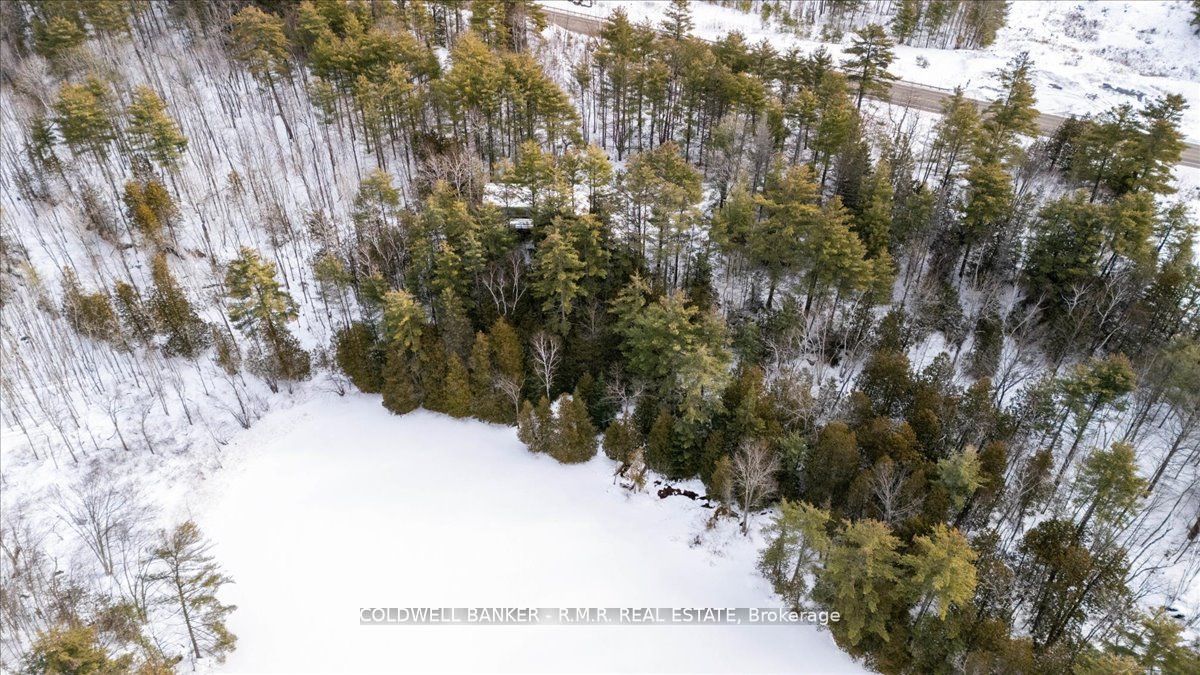 8860 County Rd 41 Property Photo 16