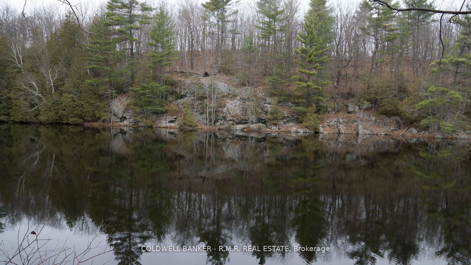 8860 County Rd 41 Property Photo 19