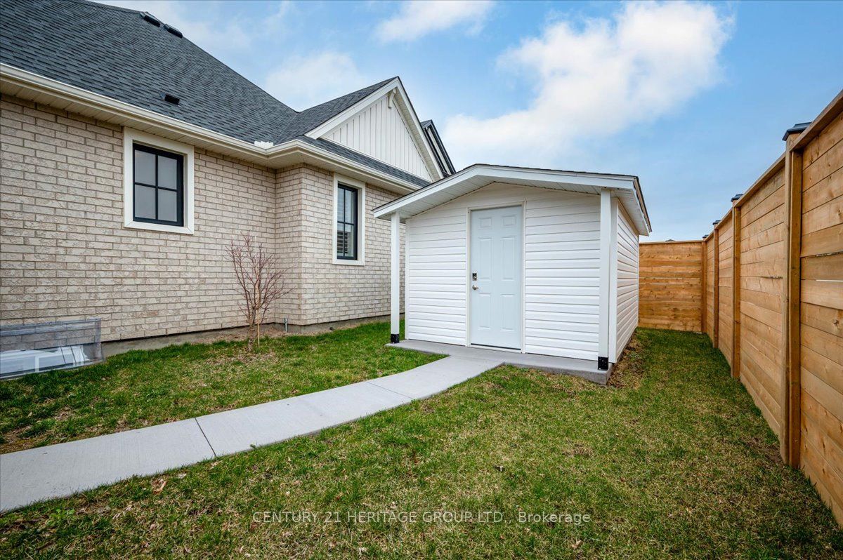 3 Coulthard Street Property Photo 37