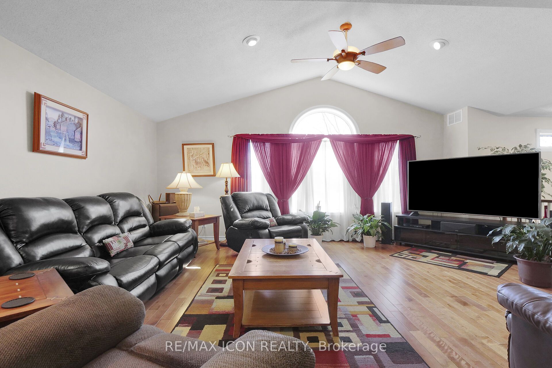 21 Lunn Lane Property Photo 12