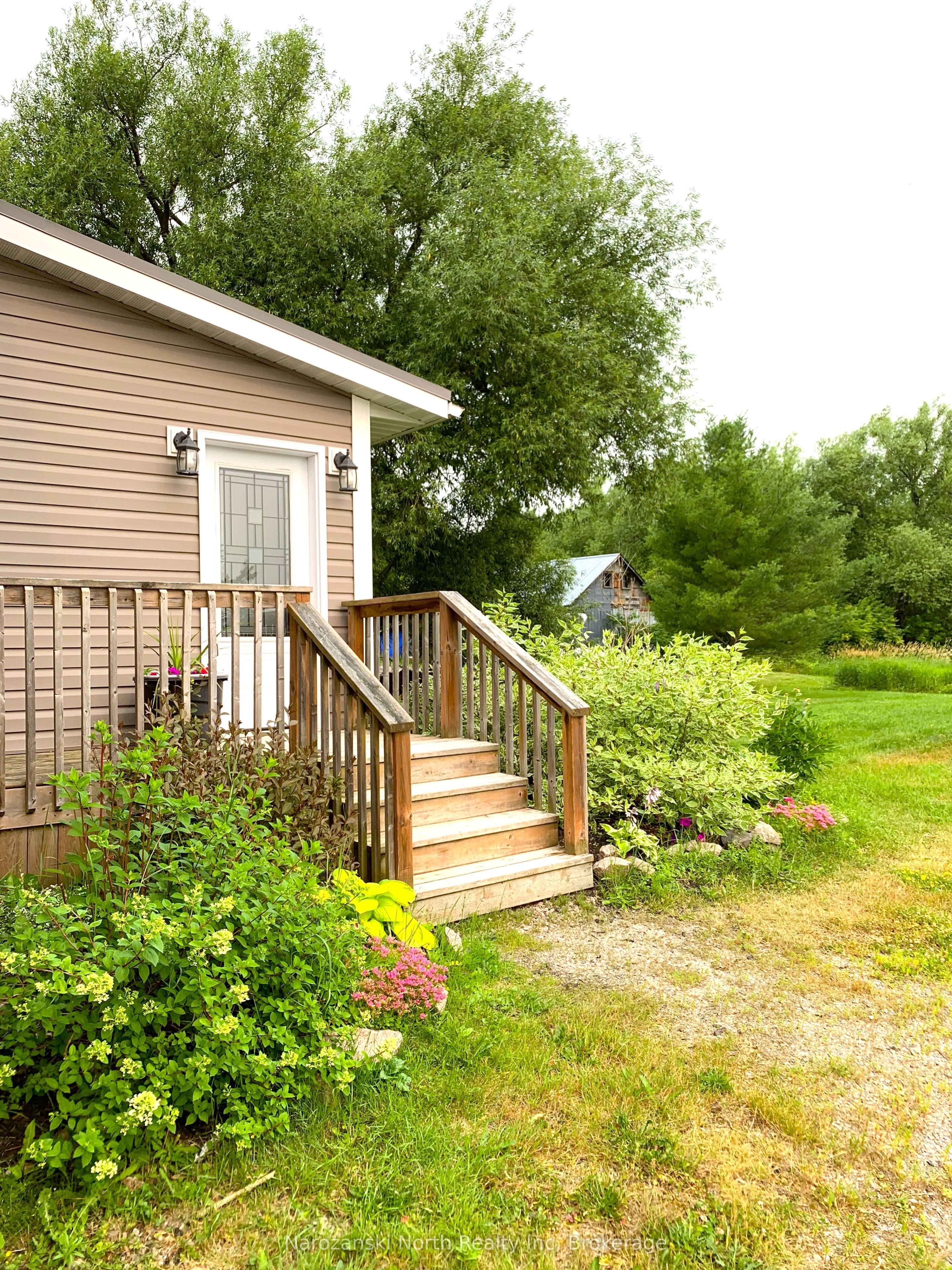 701 Highway 64 Property Photo 3