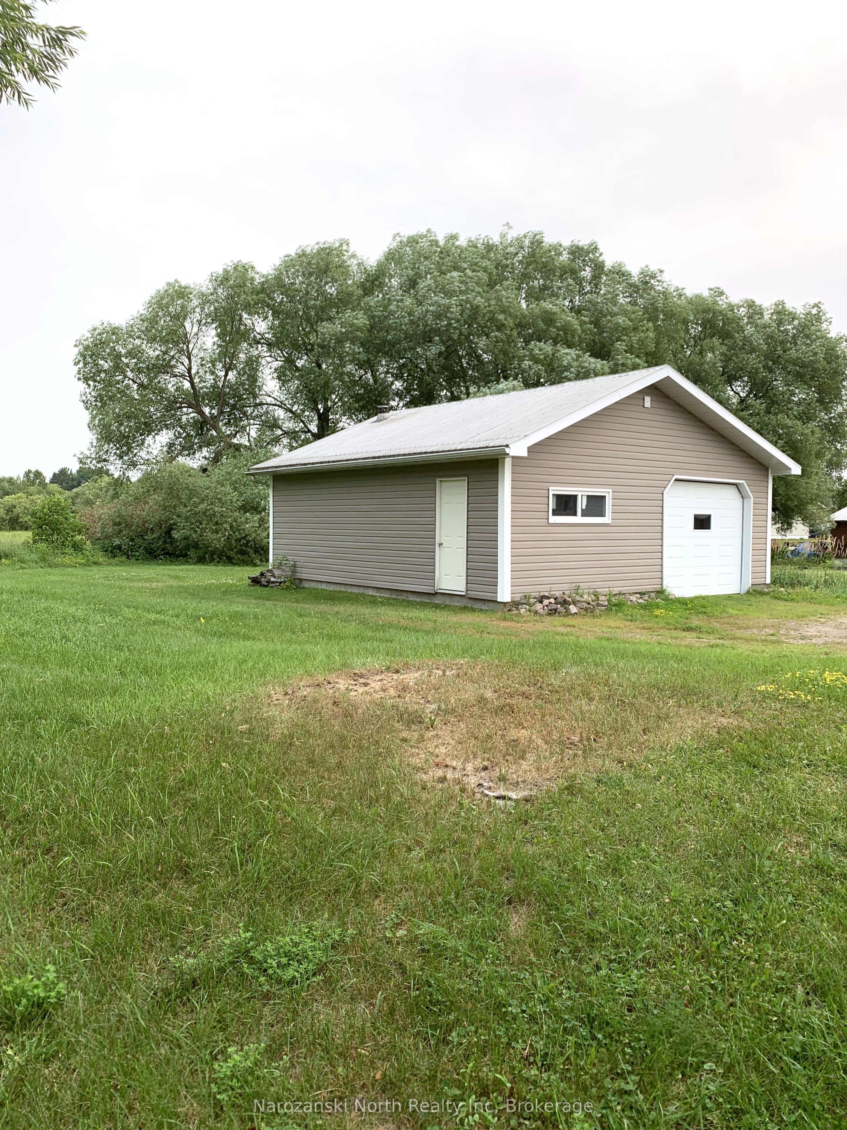701 Highway 64 Property Photo 31