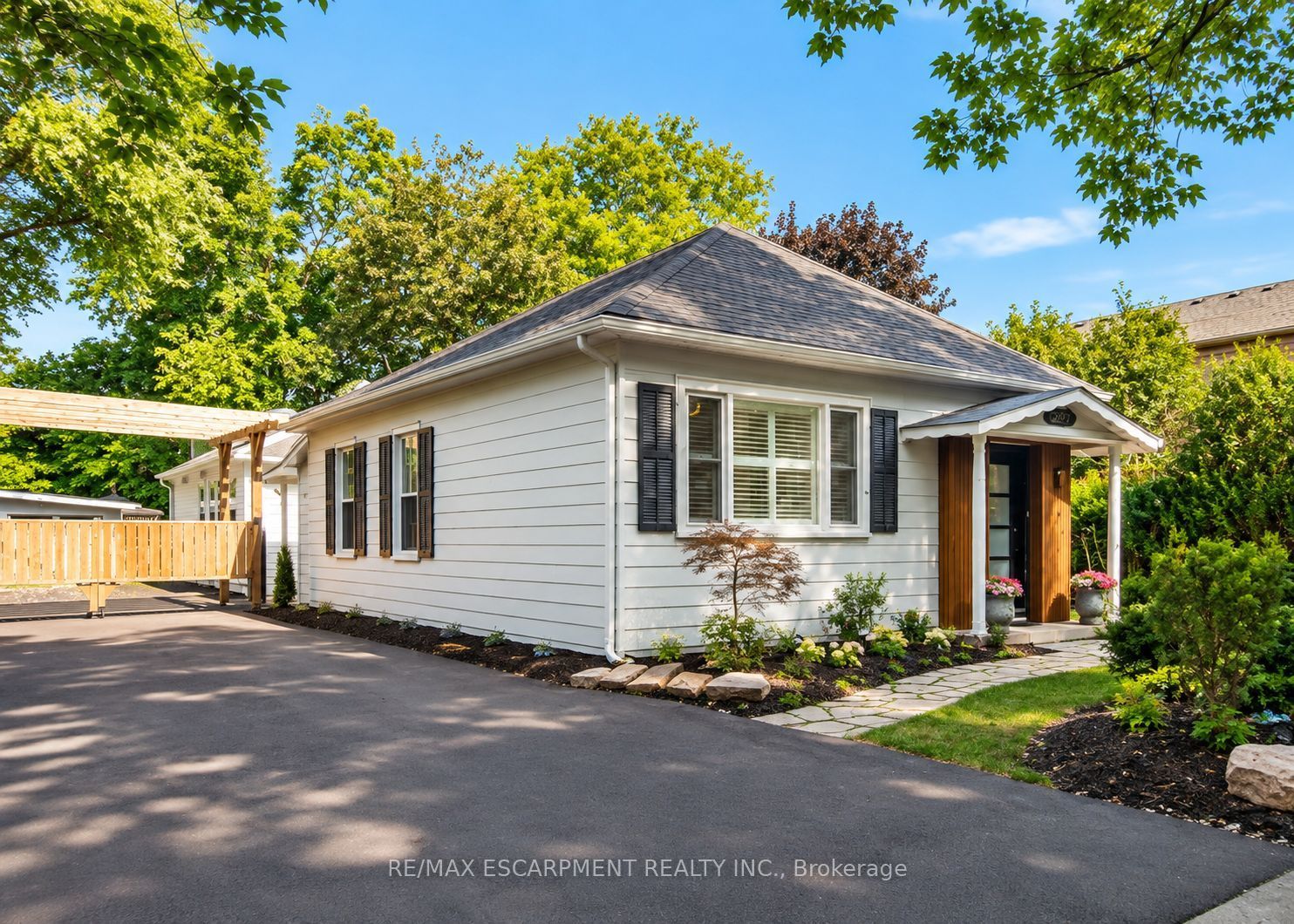 267 Davy Street Property Photo 1