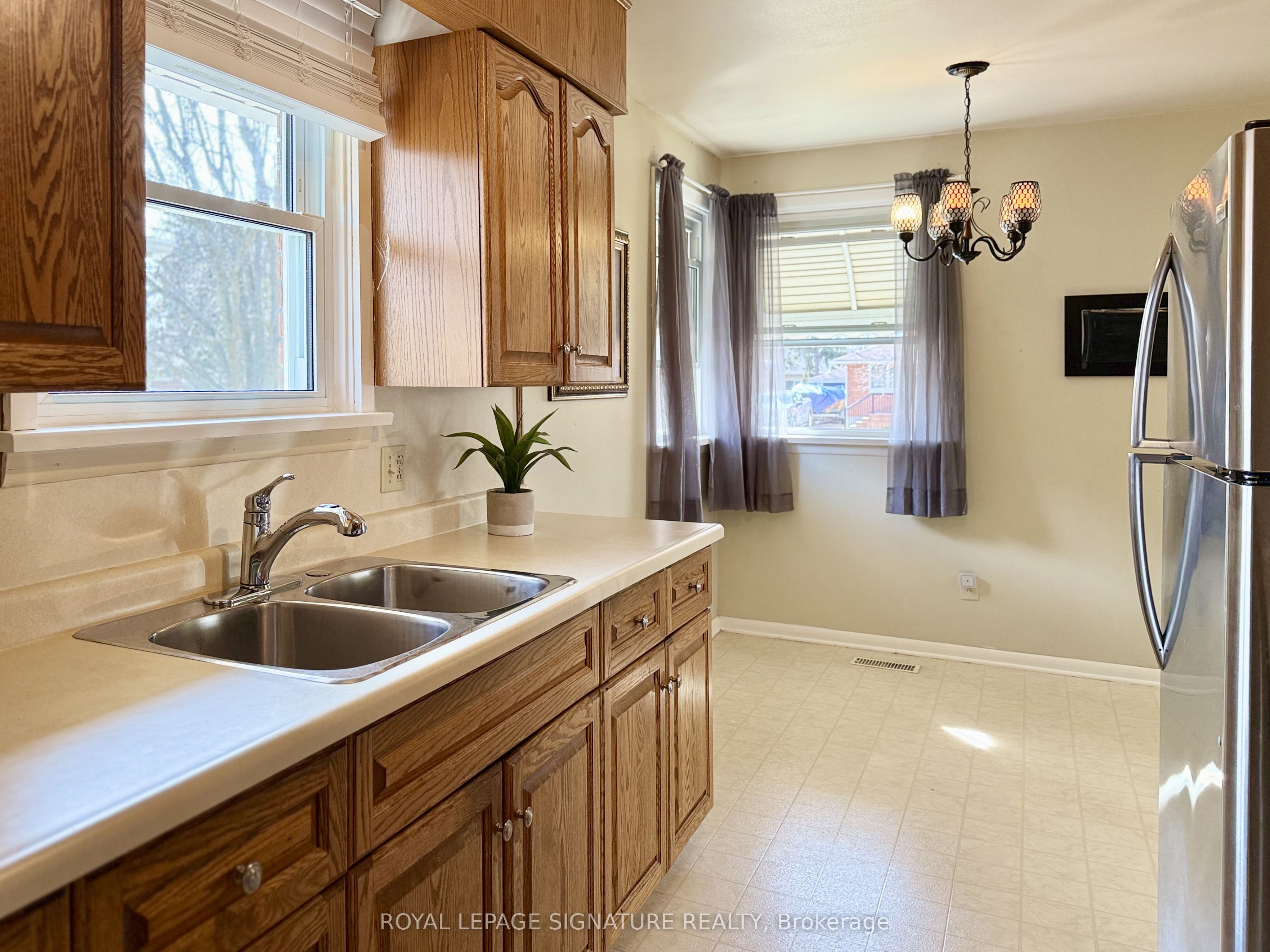 51 Spurgeon Drive Property Photo 12
