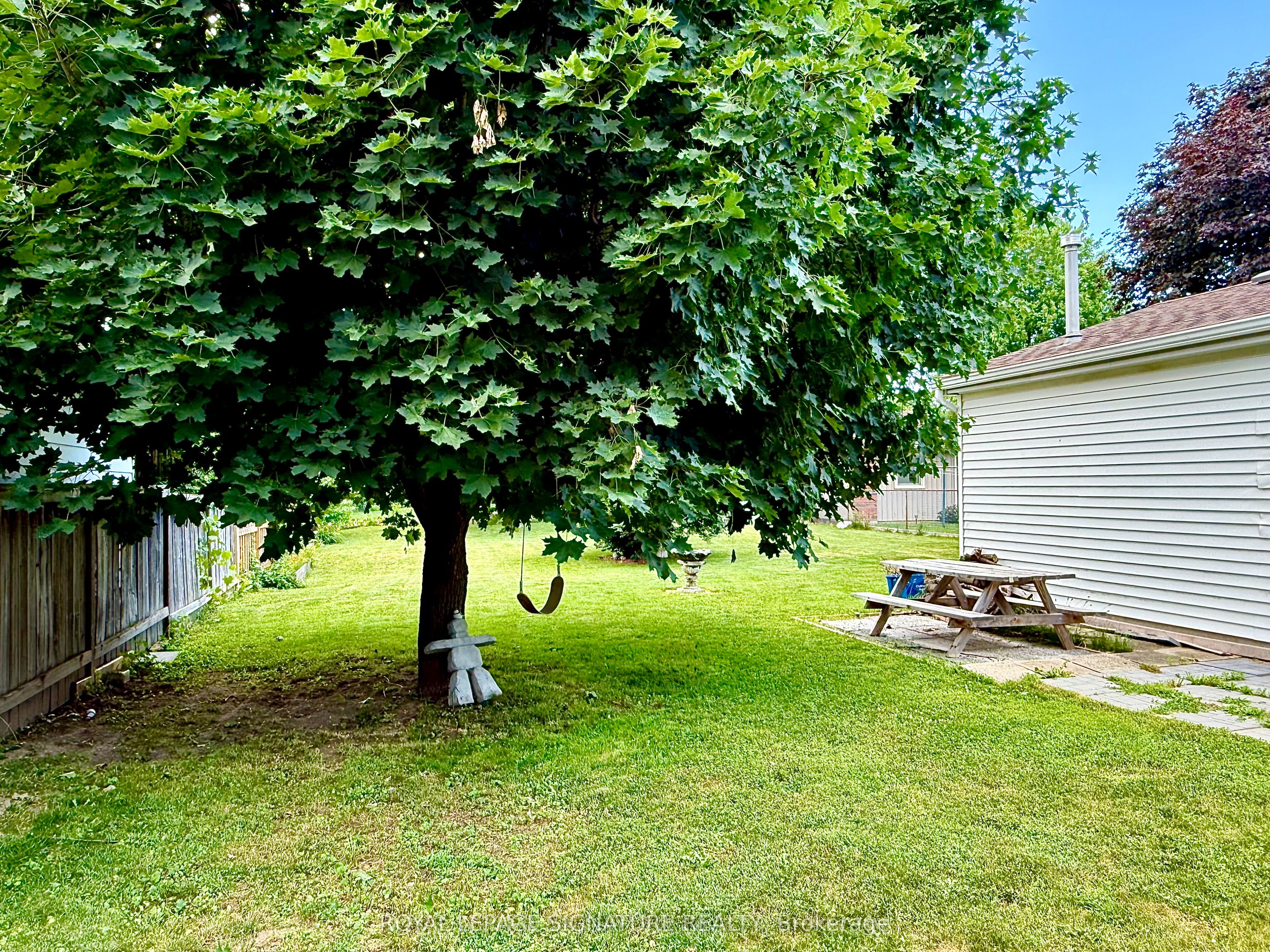 51 Spurgeon Drive Property Photo 26