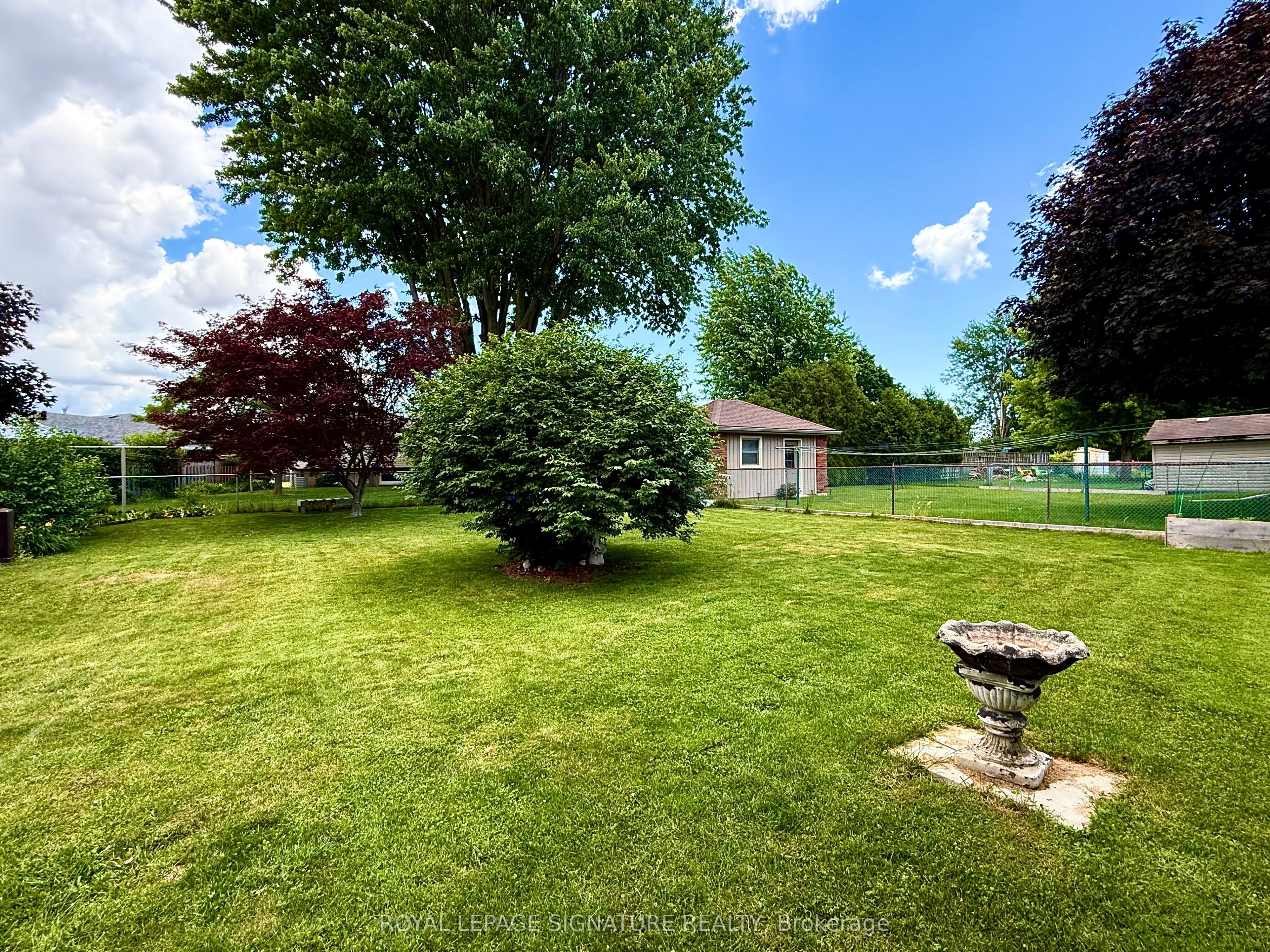 51 Spurgeon Drive Property Photo 27