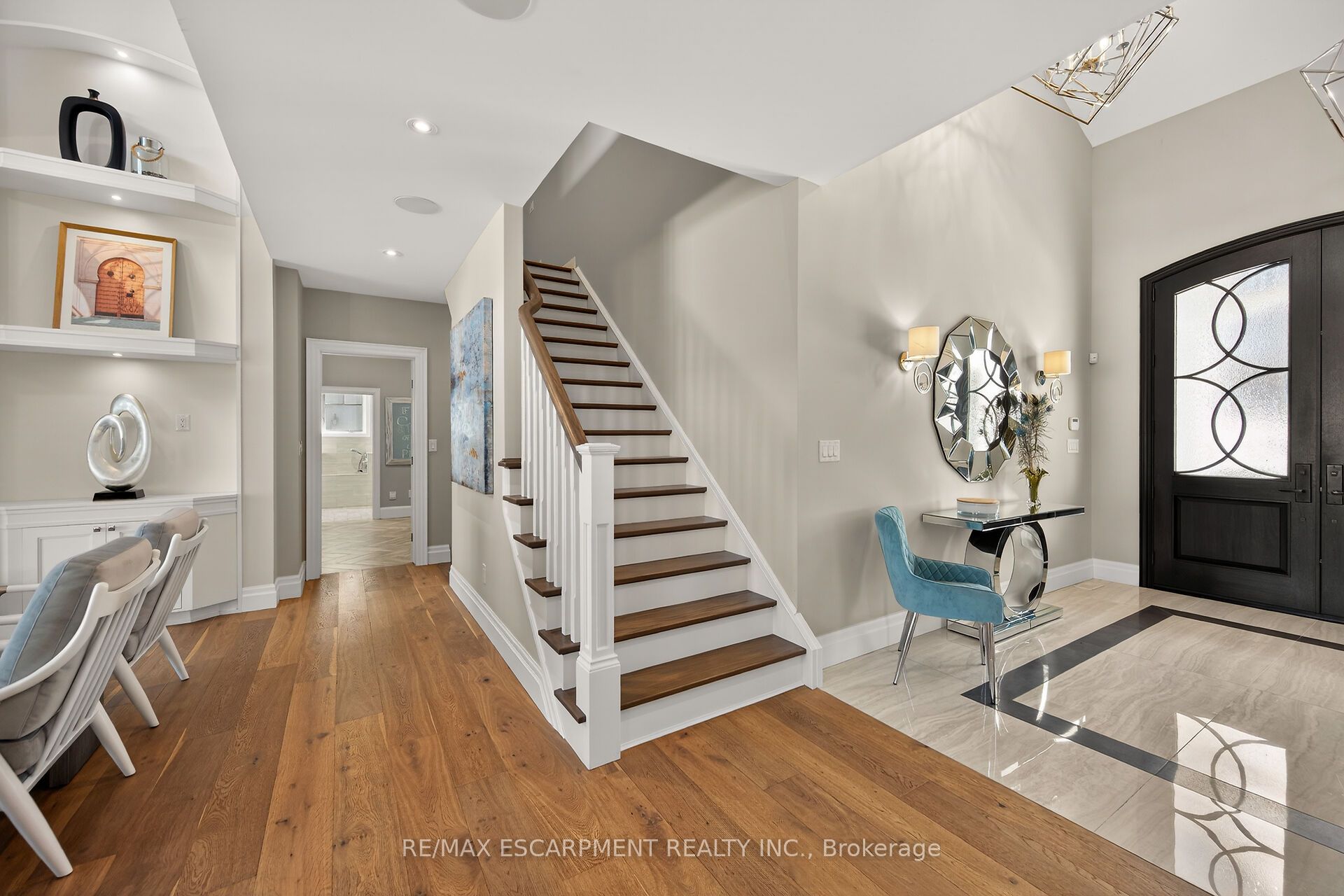 747 Vernon Place Property Photo 21