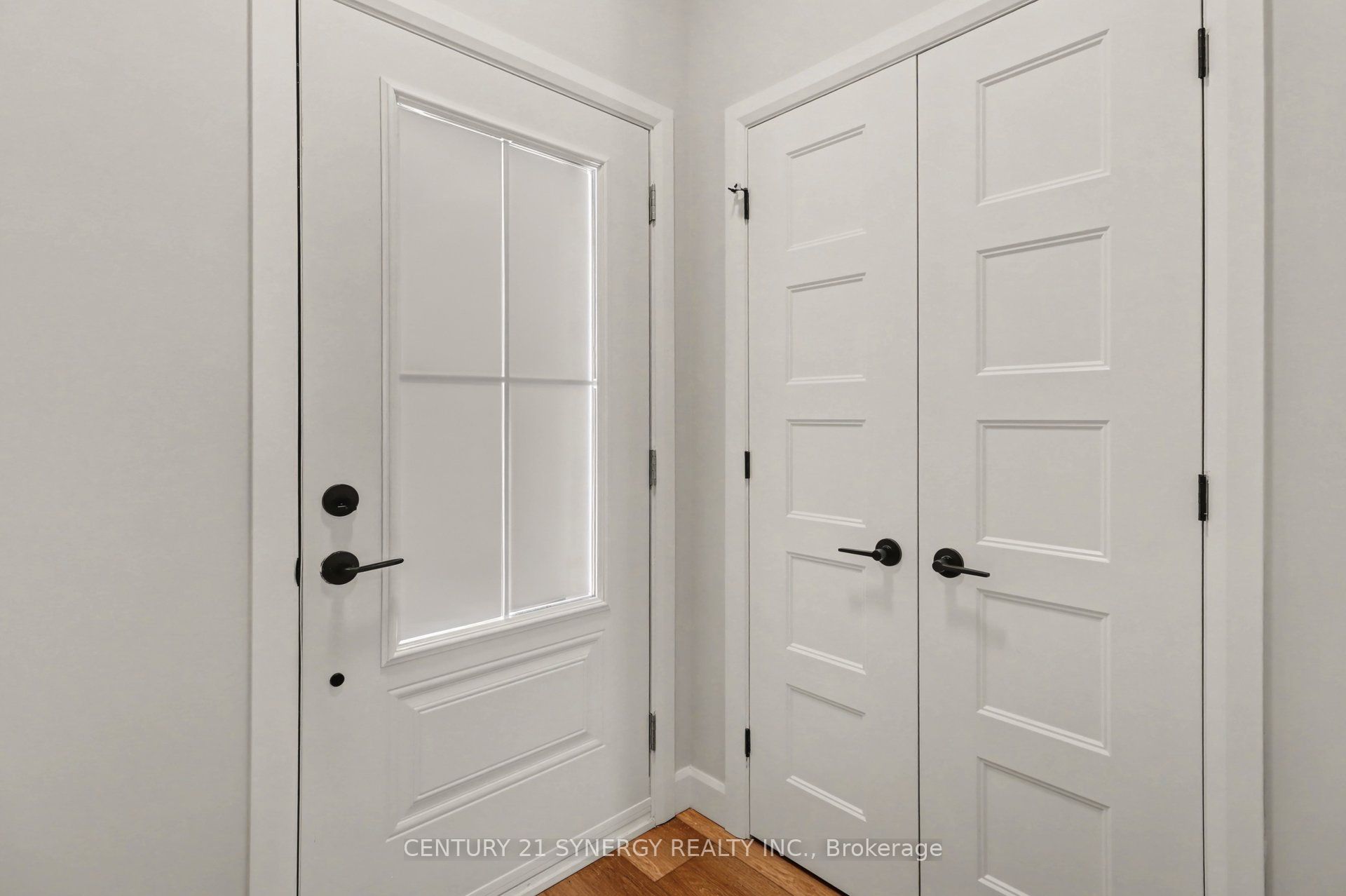 69 Villeneuve Street Property Photo 3