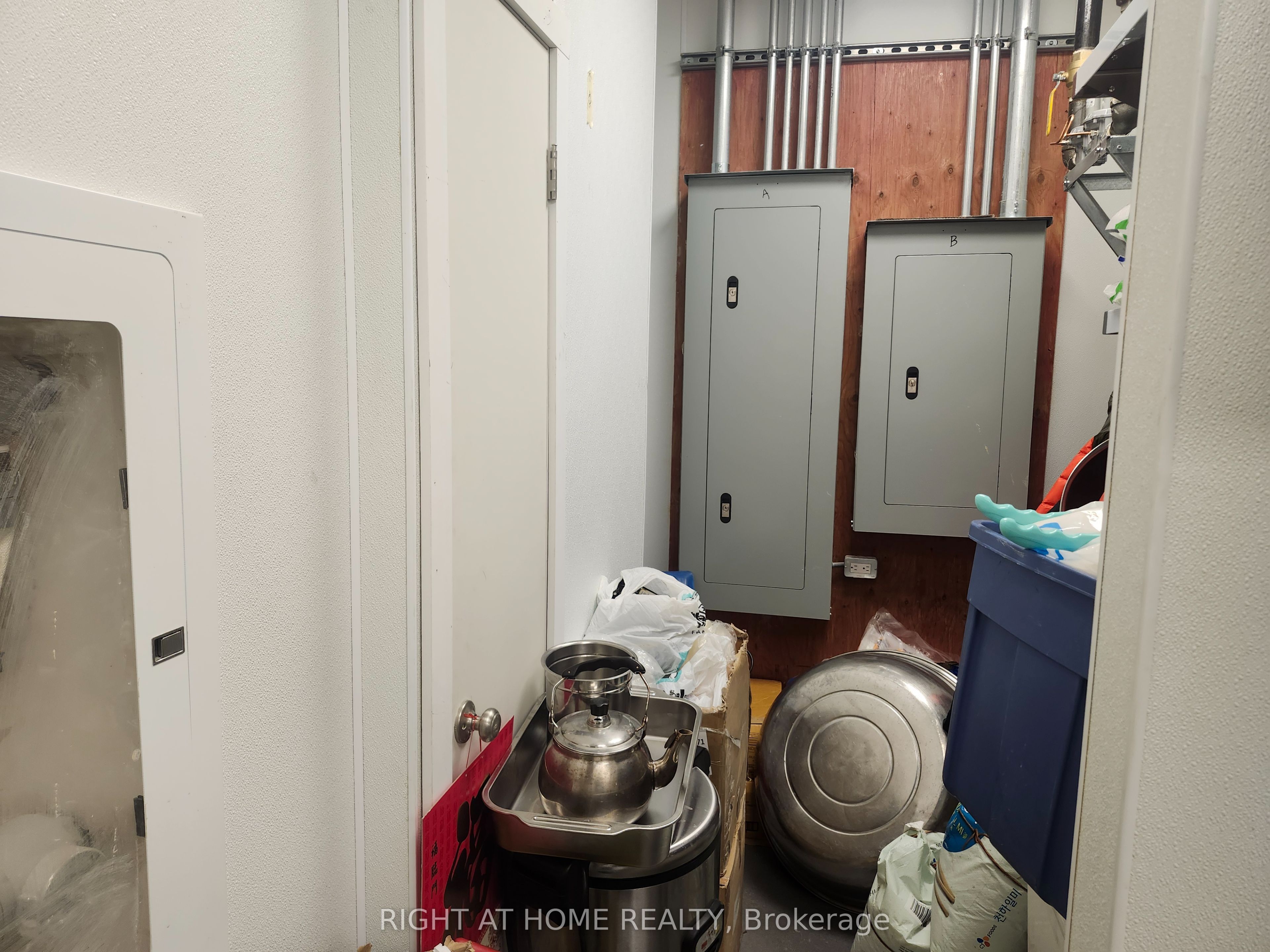 108 Garment Street 101 Property Photo 29