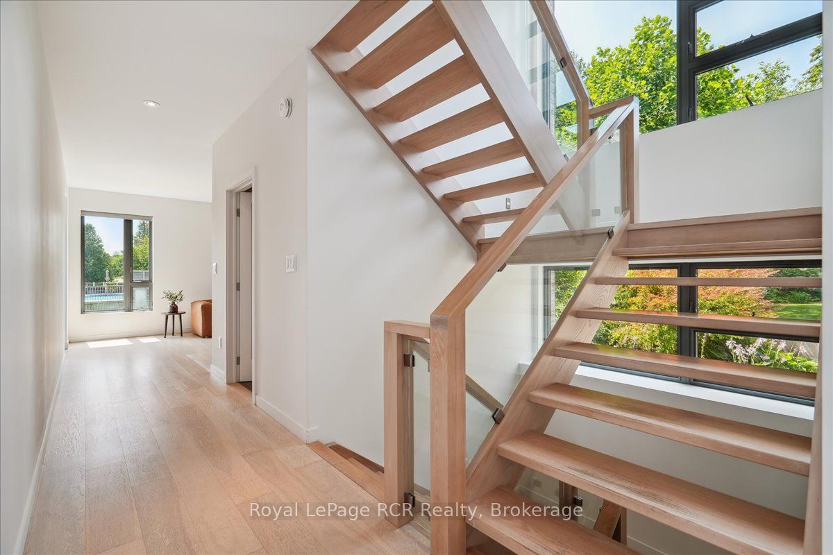 20 Everett Road Property Photo 24