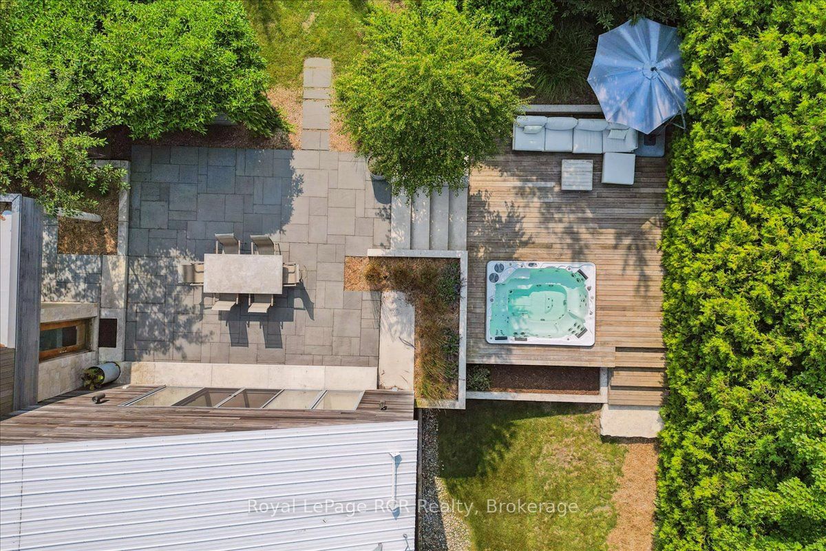 20 Everett Road Property Photo 37