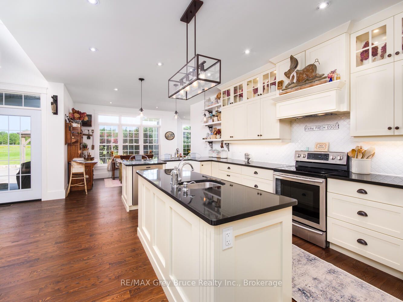 33 Dunks Bay Road Property Photo 10