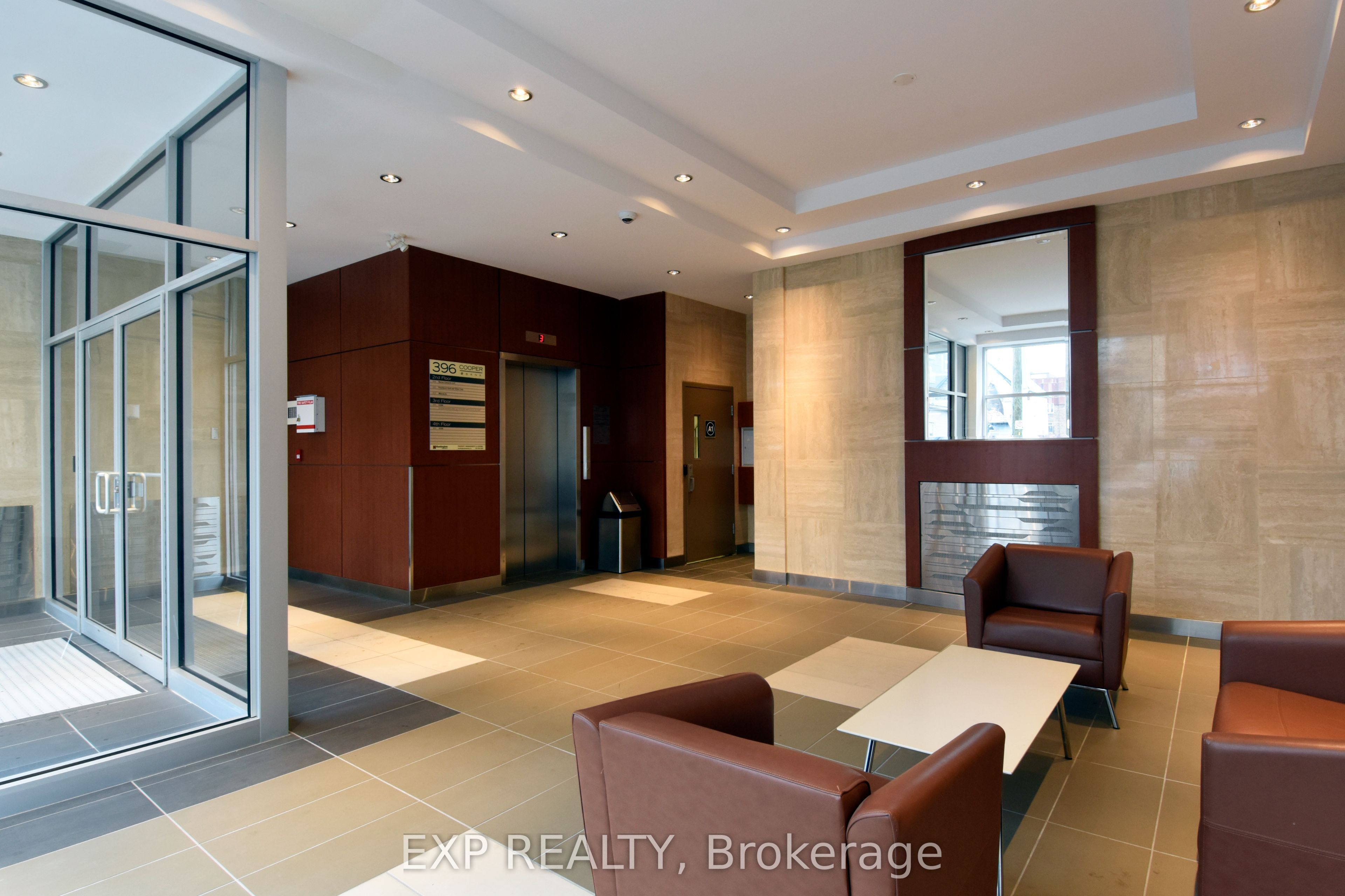 396 Cooper Street Property Photo 6