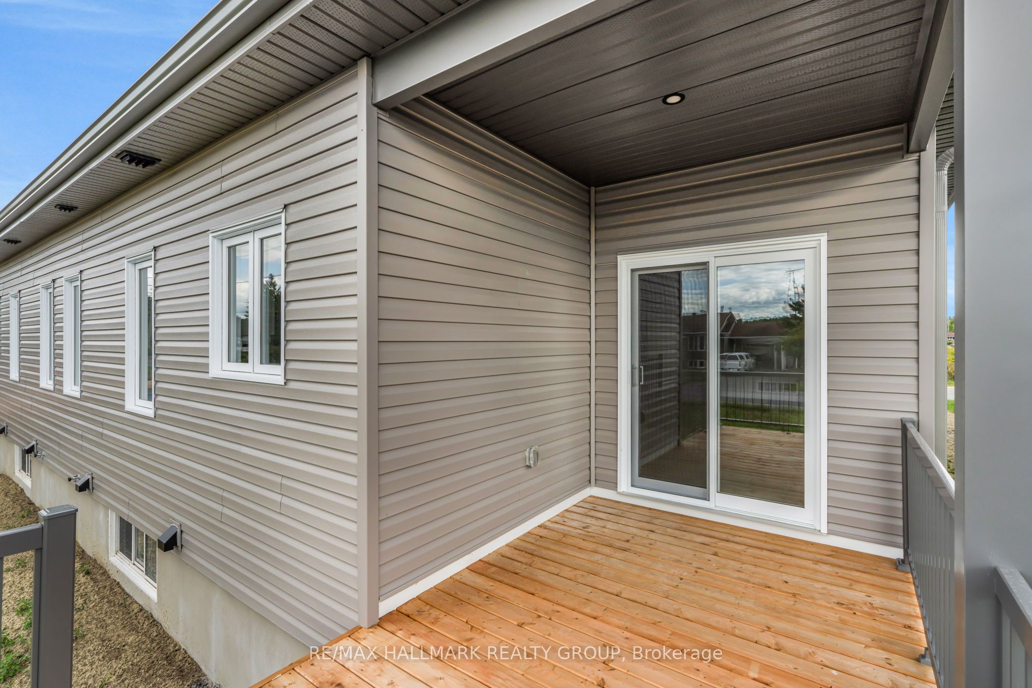 324 Zakari Street Property Photo 21