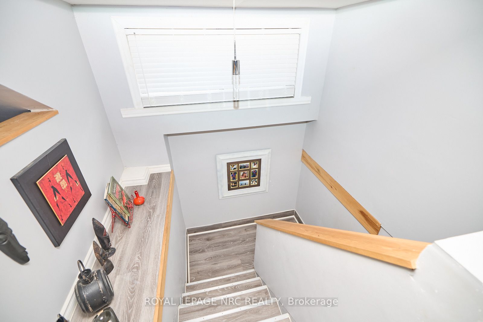 3758 Main Street Property Photo 20
