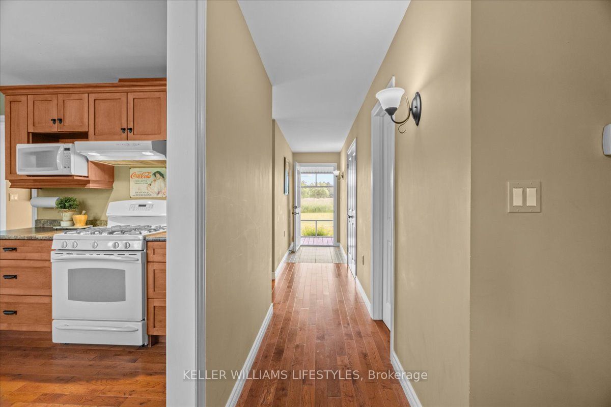 25728 Mcmurchy Line Property Photo 16