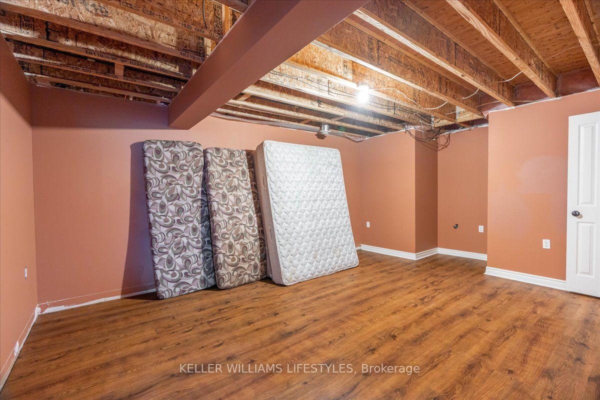 25728 Mcmurchy Line Property Photo 27