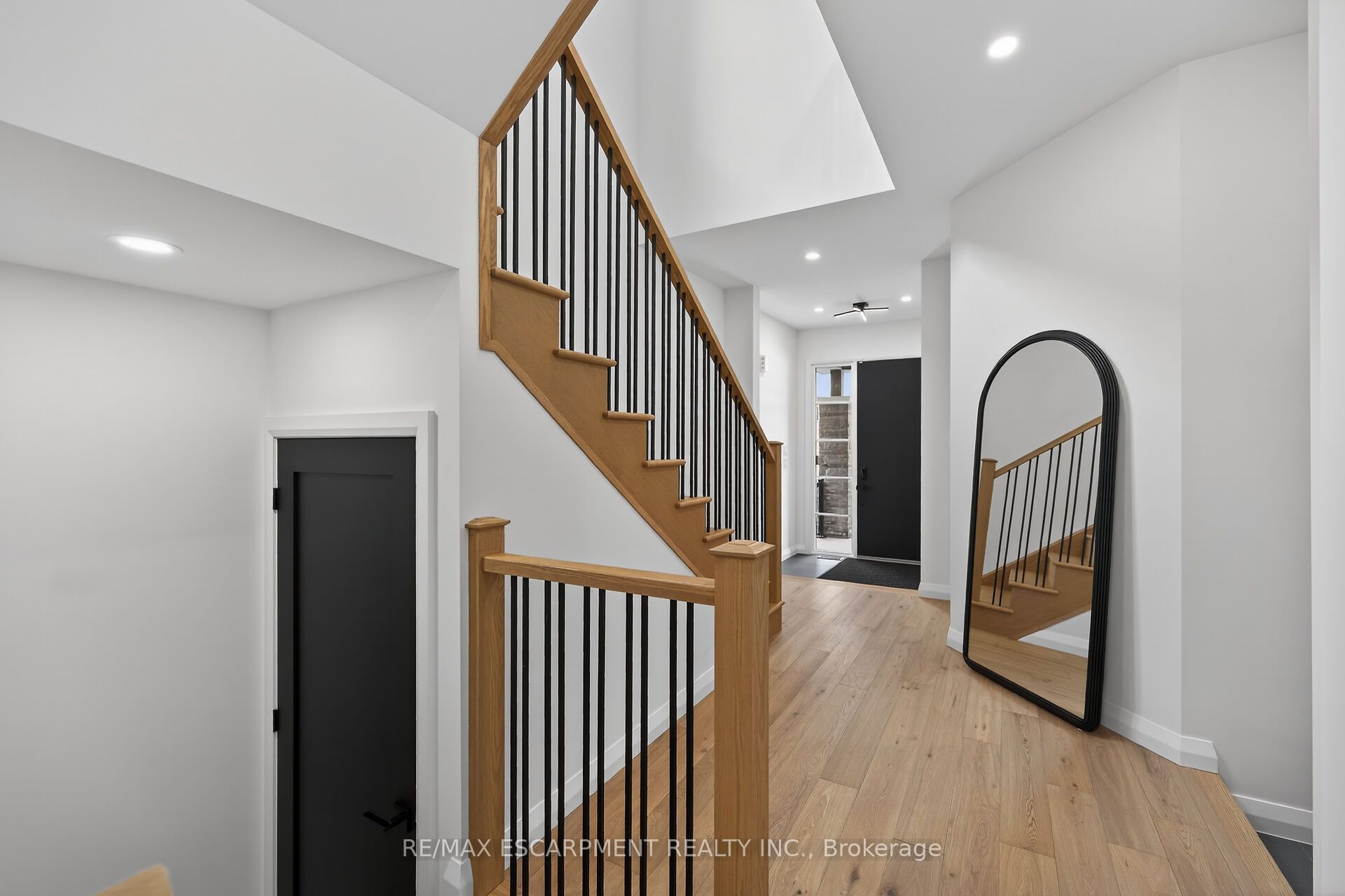 12 Shady Oaks Trail Property Photo 7