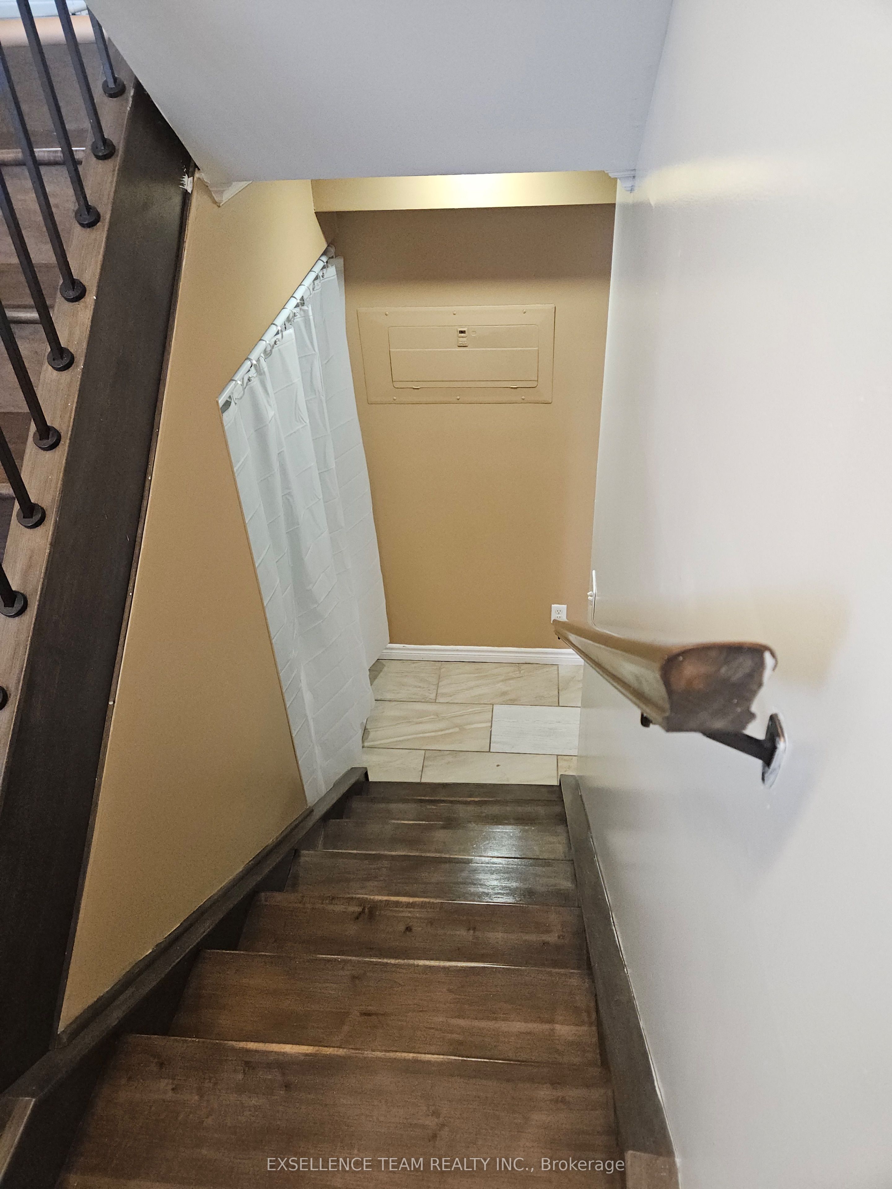 2 Bellamy Street Property Photo 22