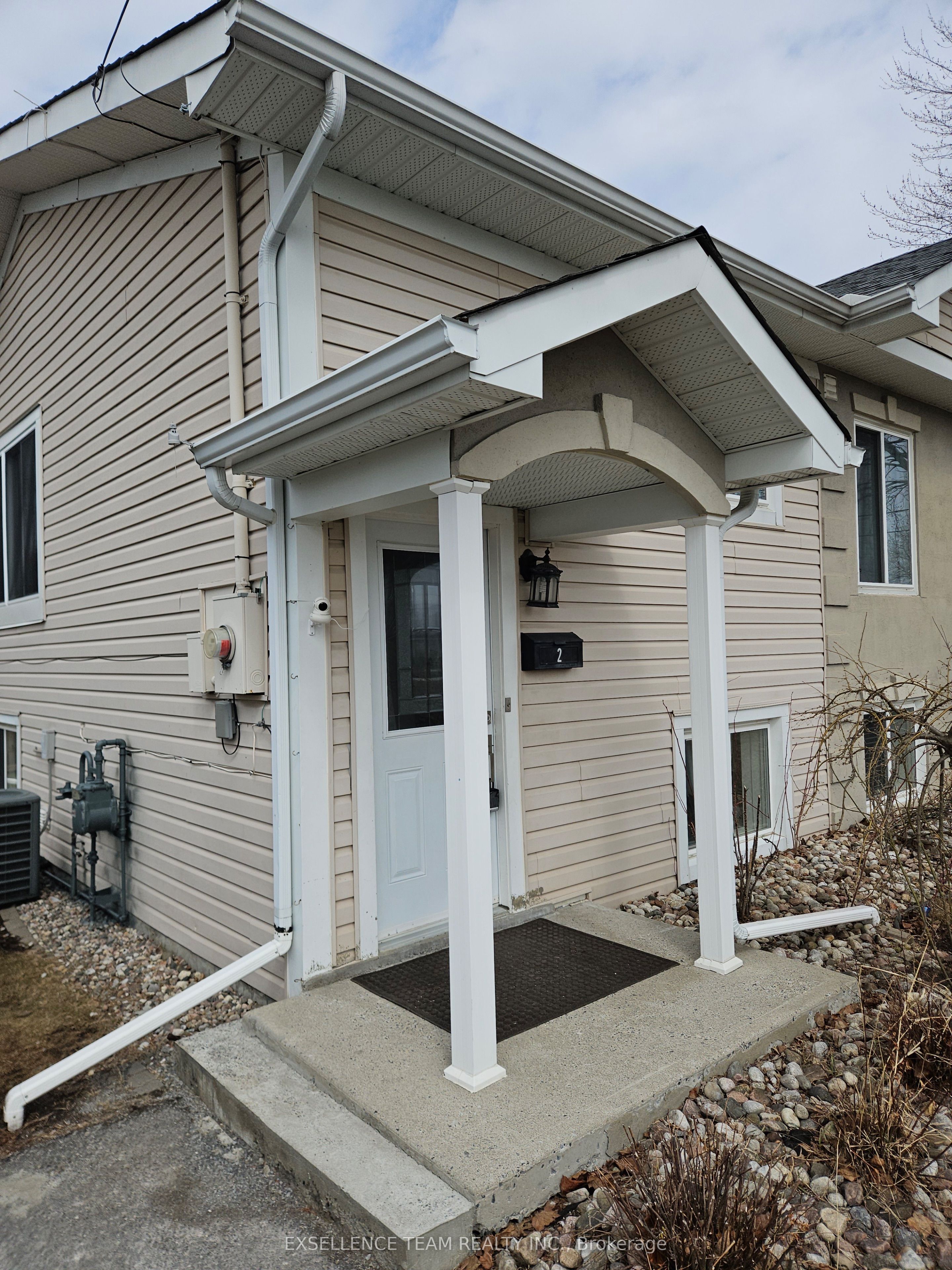 2 Bellamy Street Property Photo 39