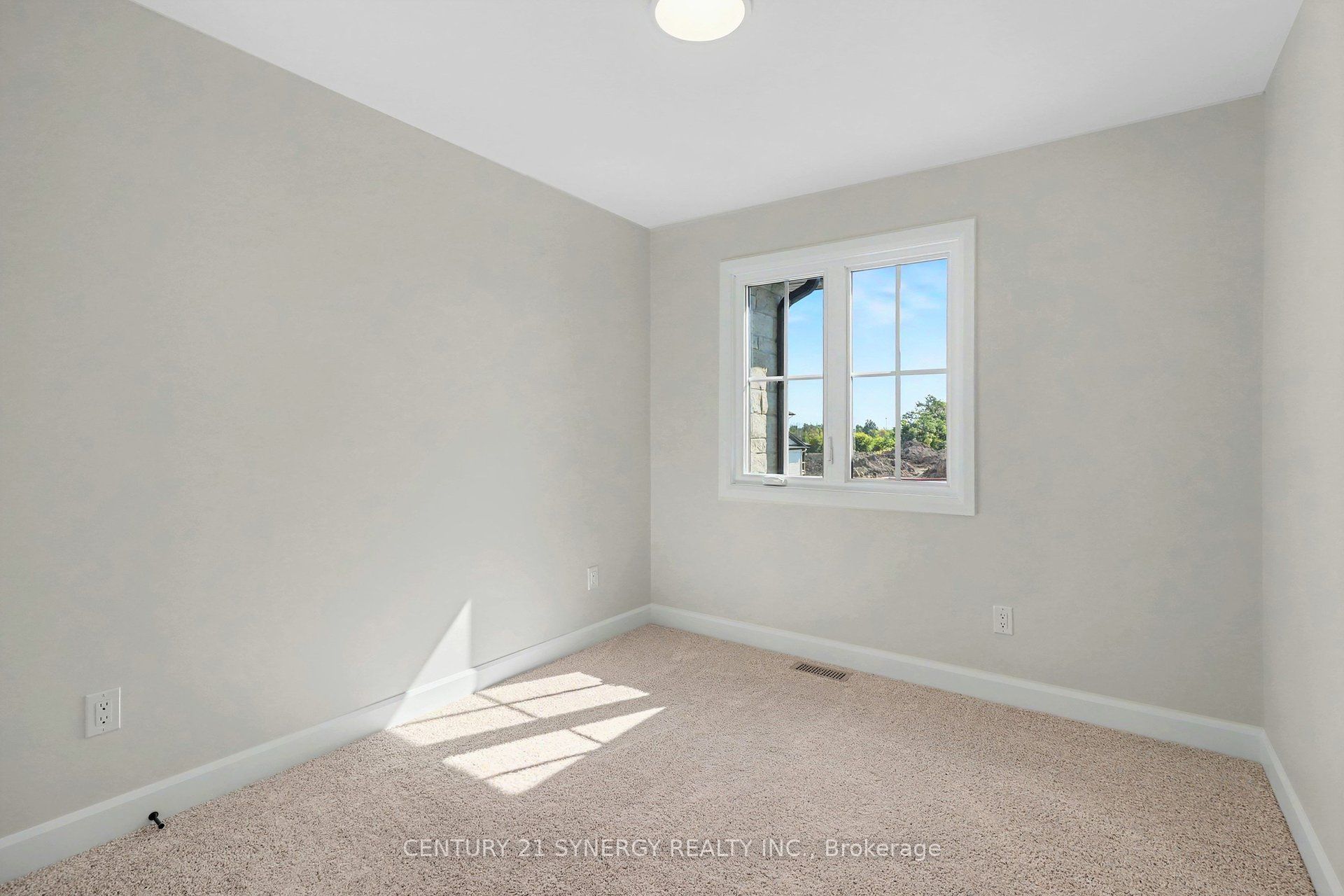 31 Helen Street Property Photo 21