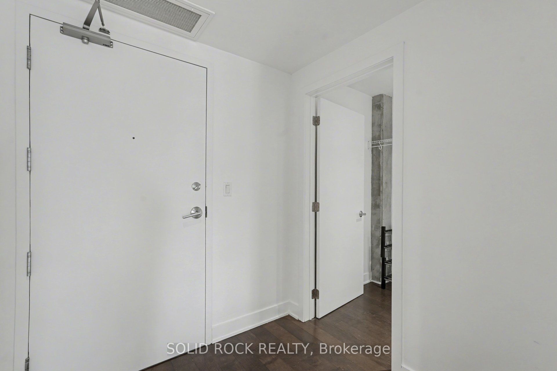 20 Daly Avenue 1606 Property Photo 6