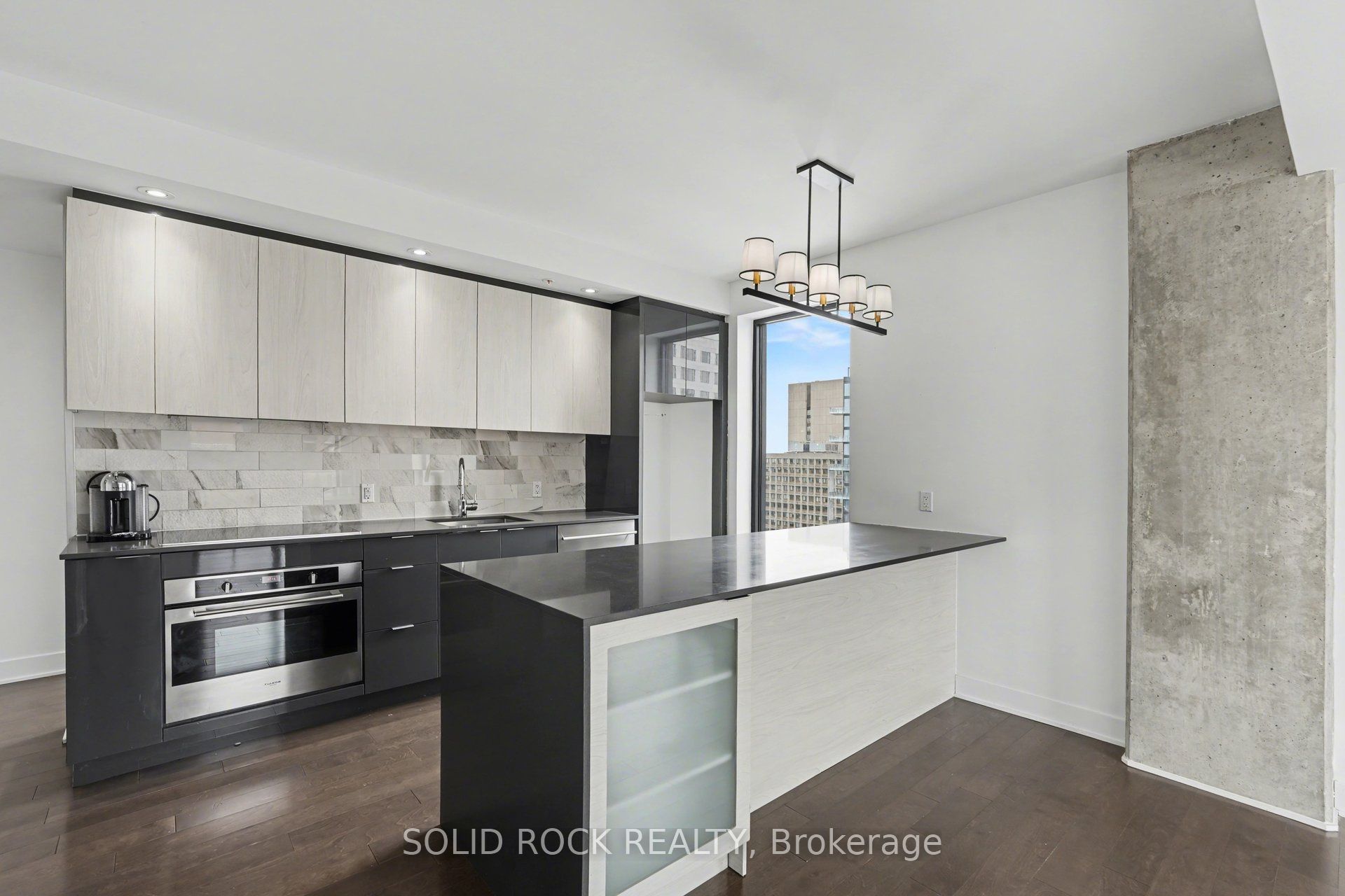 20 Daly Avenue 1606 Property Photo 15