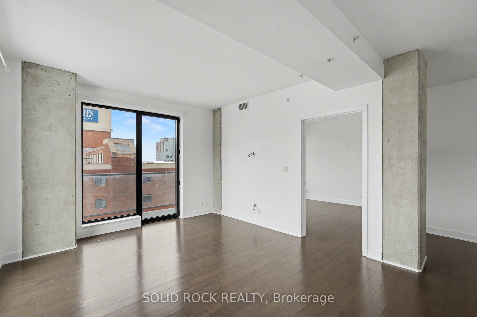20 Daly Avenue 1606 Property Photo 26