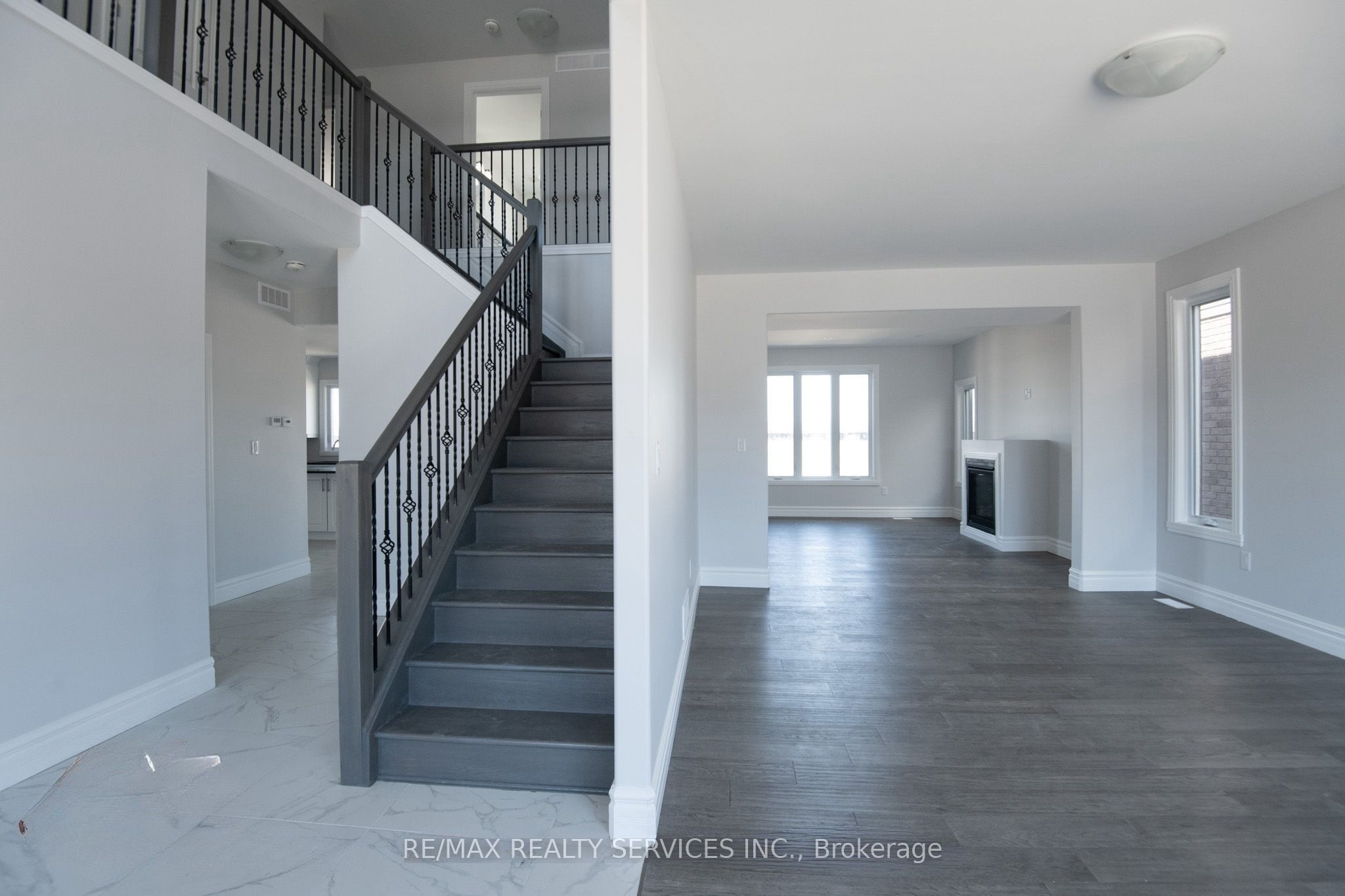 150 Tuscany Trail Property Photo 3