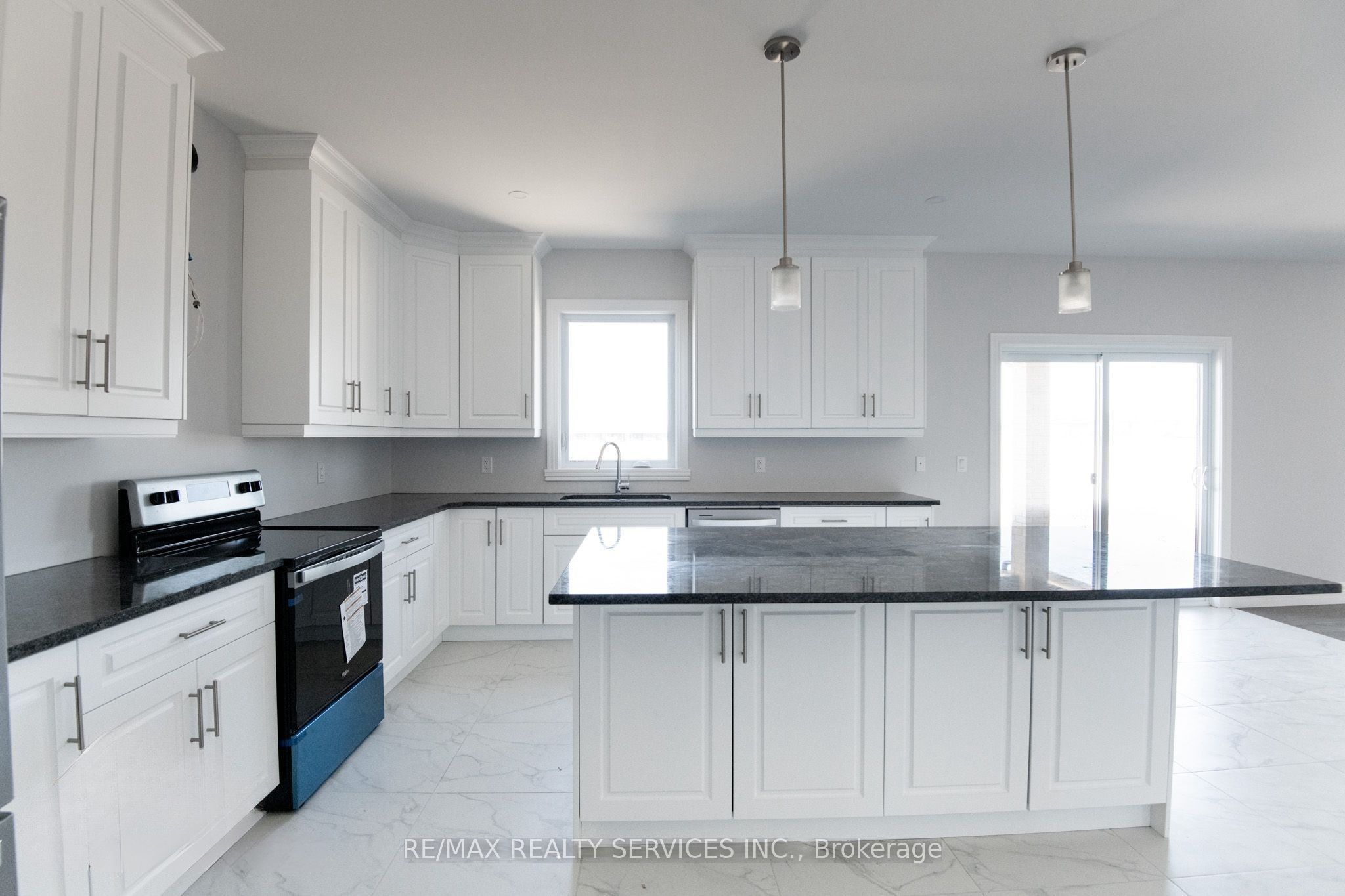 150 Tuscany Trail Property Photo 9