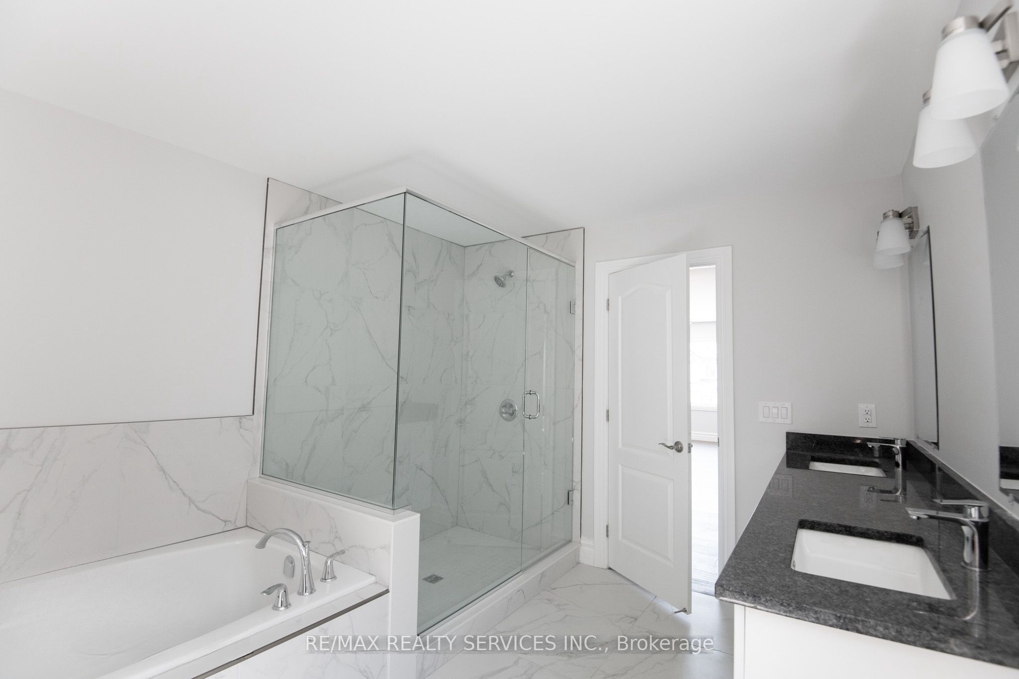 150 Tuscany Trail Property Photo 19