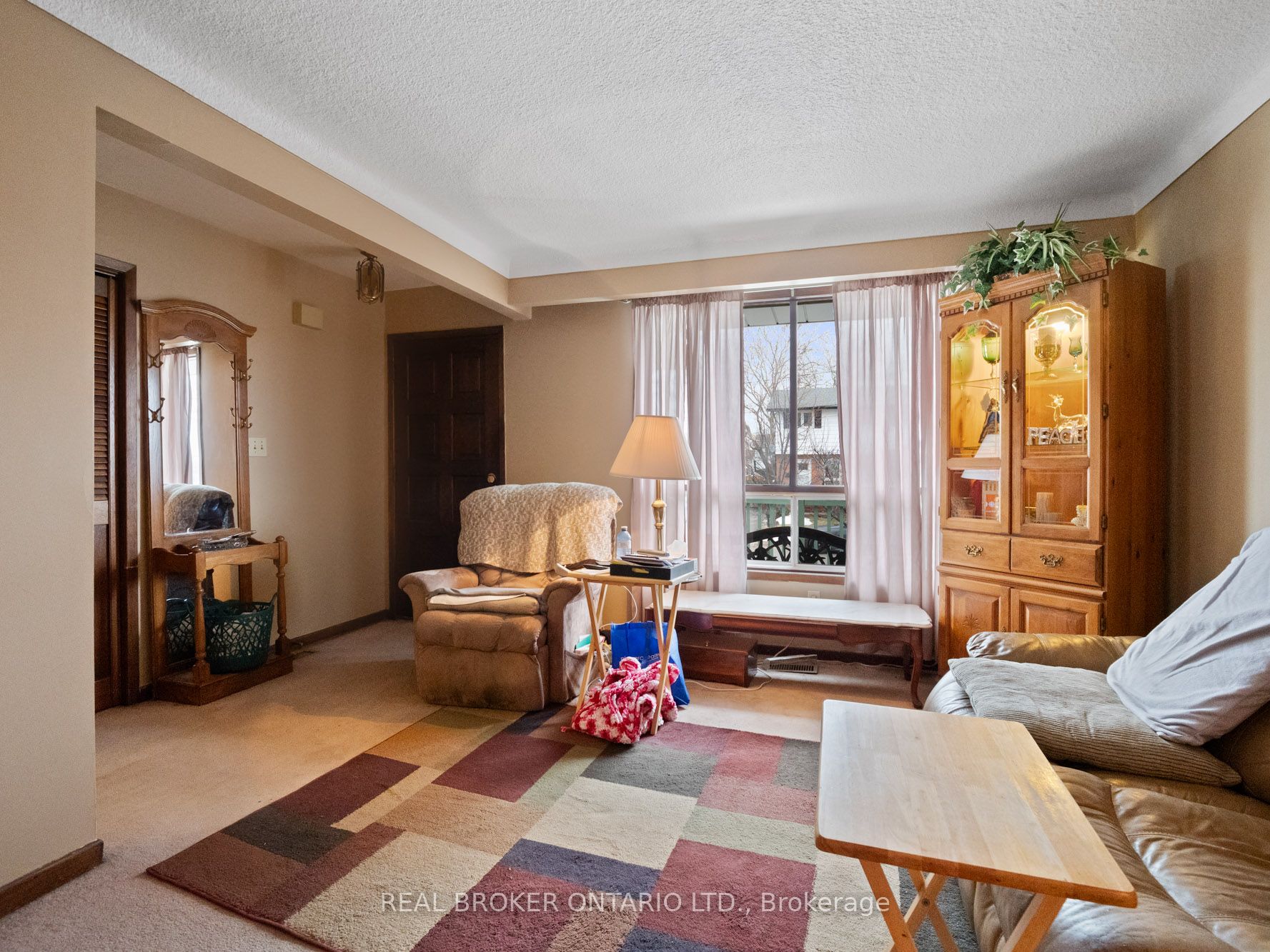 20 Brackencrest Road Property Photo 7