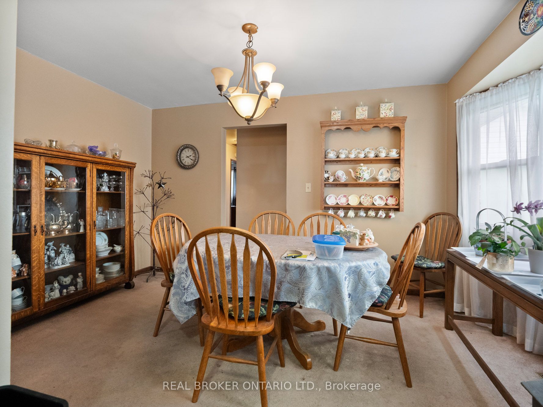 20 Brackencrest Road Property Photo 10