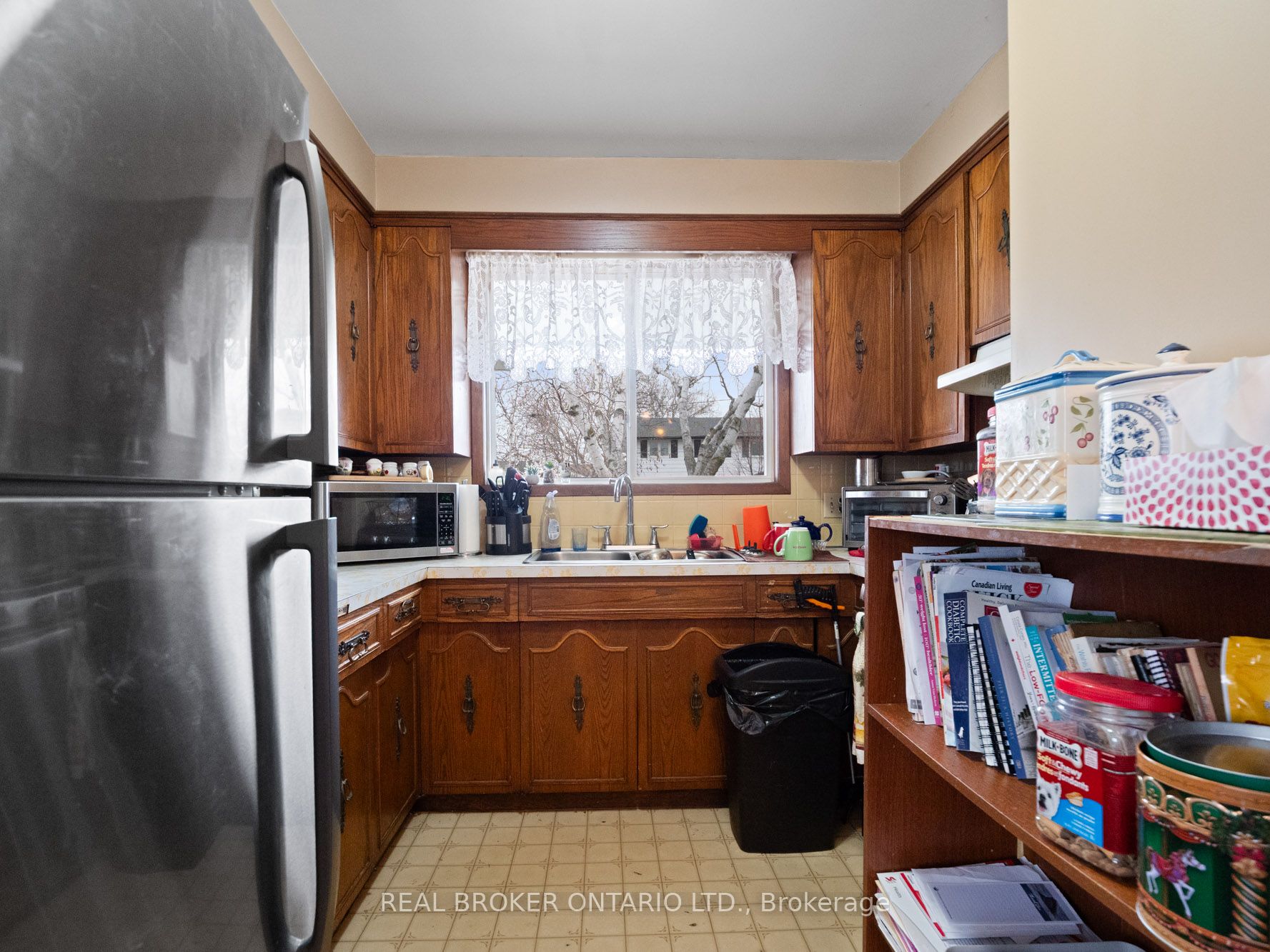 20 Brackencrest Road Property Photo 11