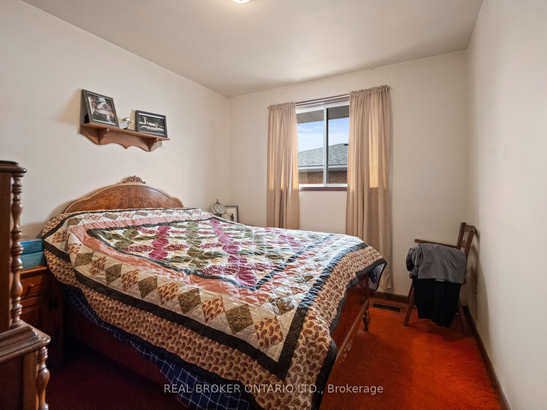 20 Brackencrest Road Property Photo 16