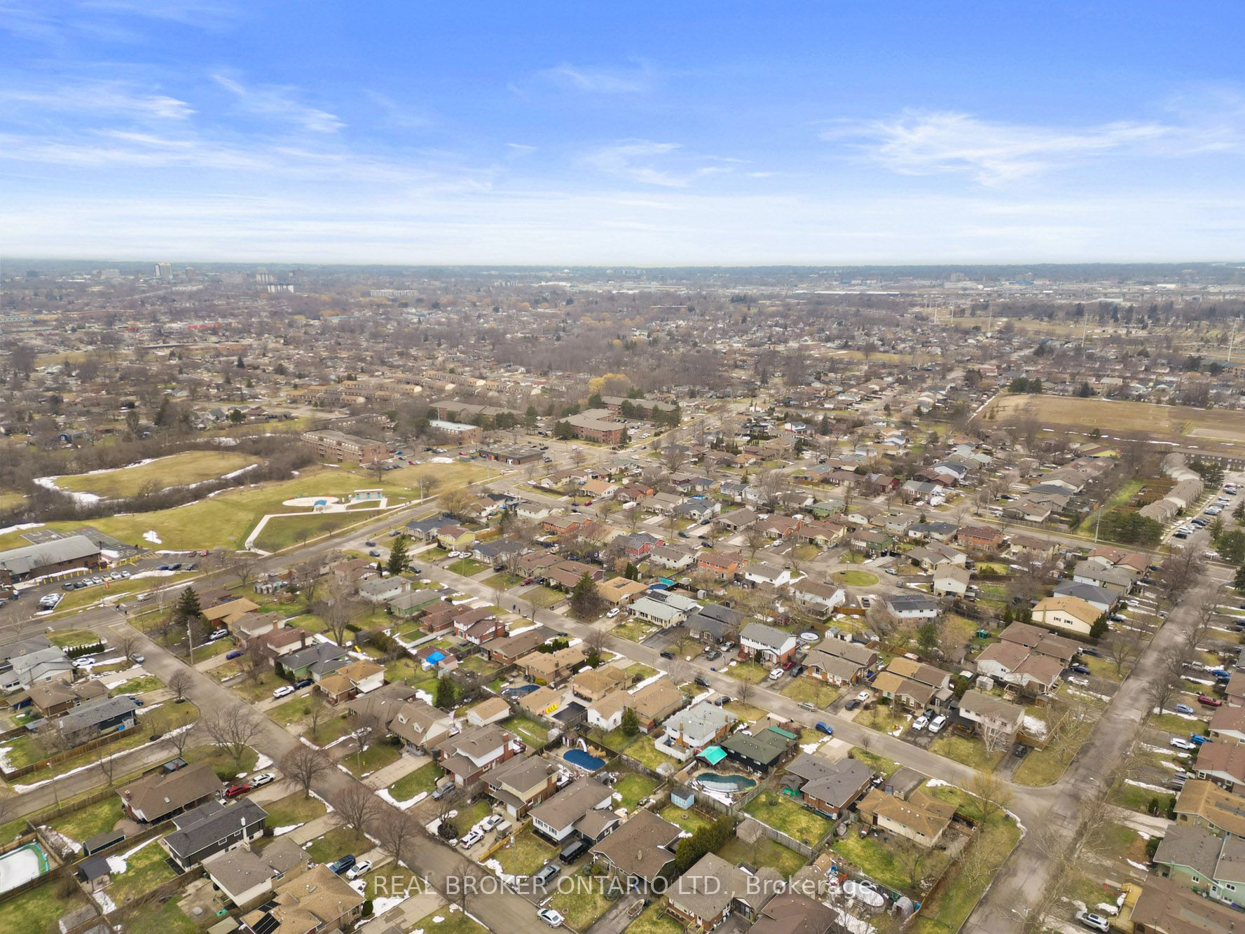 20 Brackencrest Road Property Photo 38