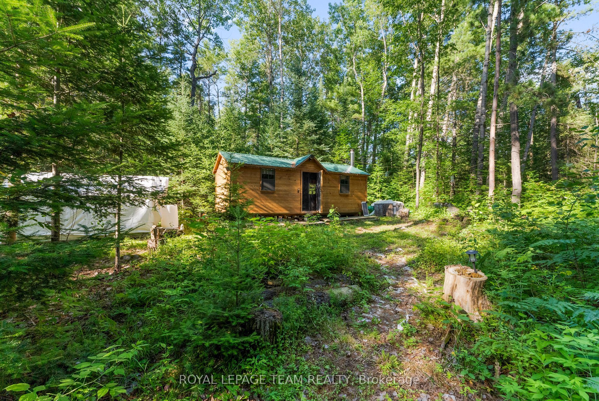 00 (31253) Highway 41 Highway Property Photo 1