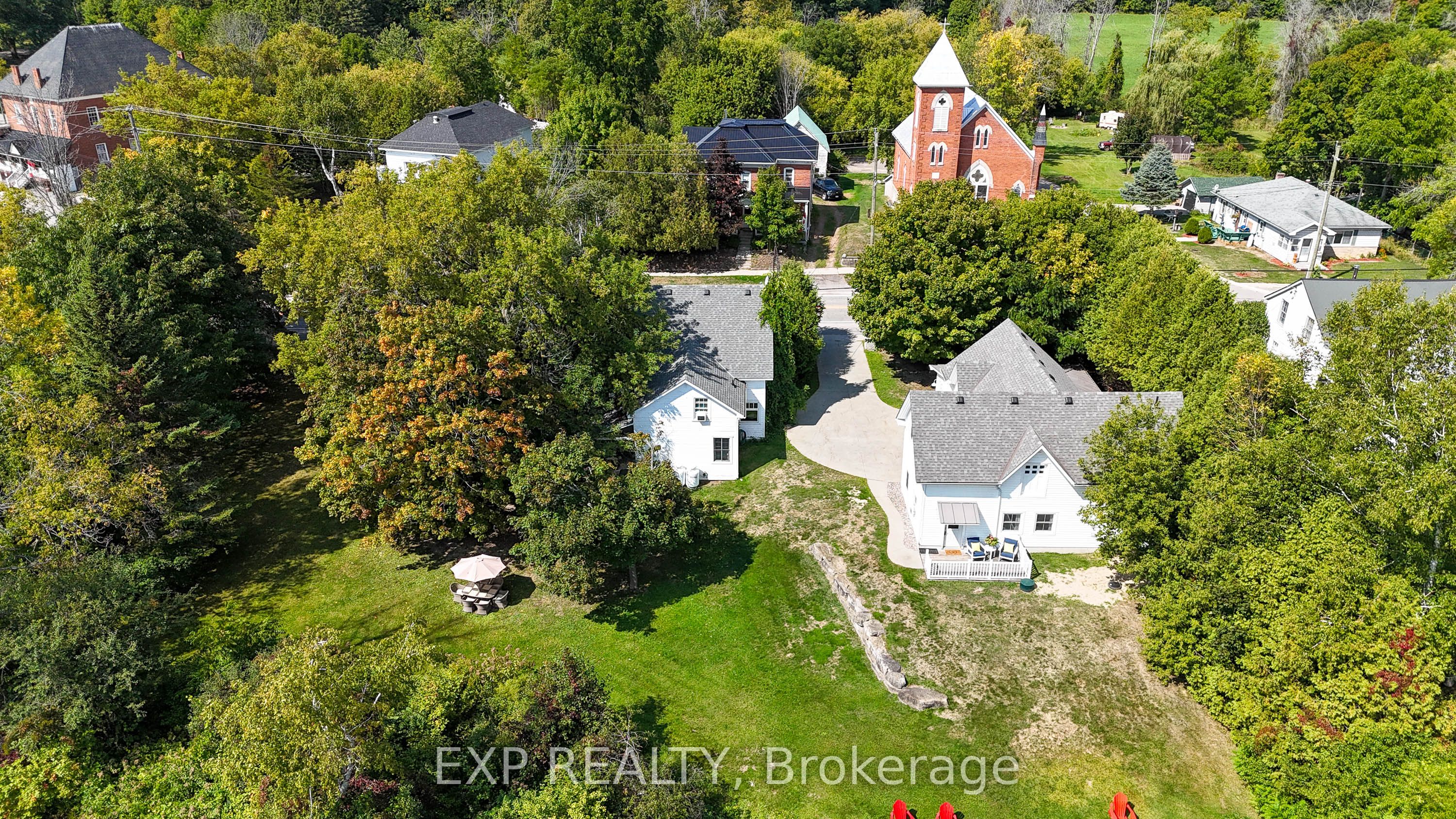 45 King Street Property Photo 1