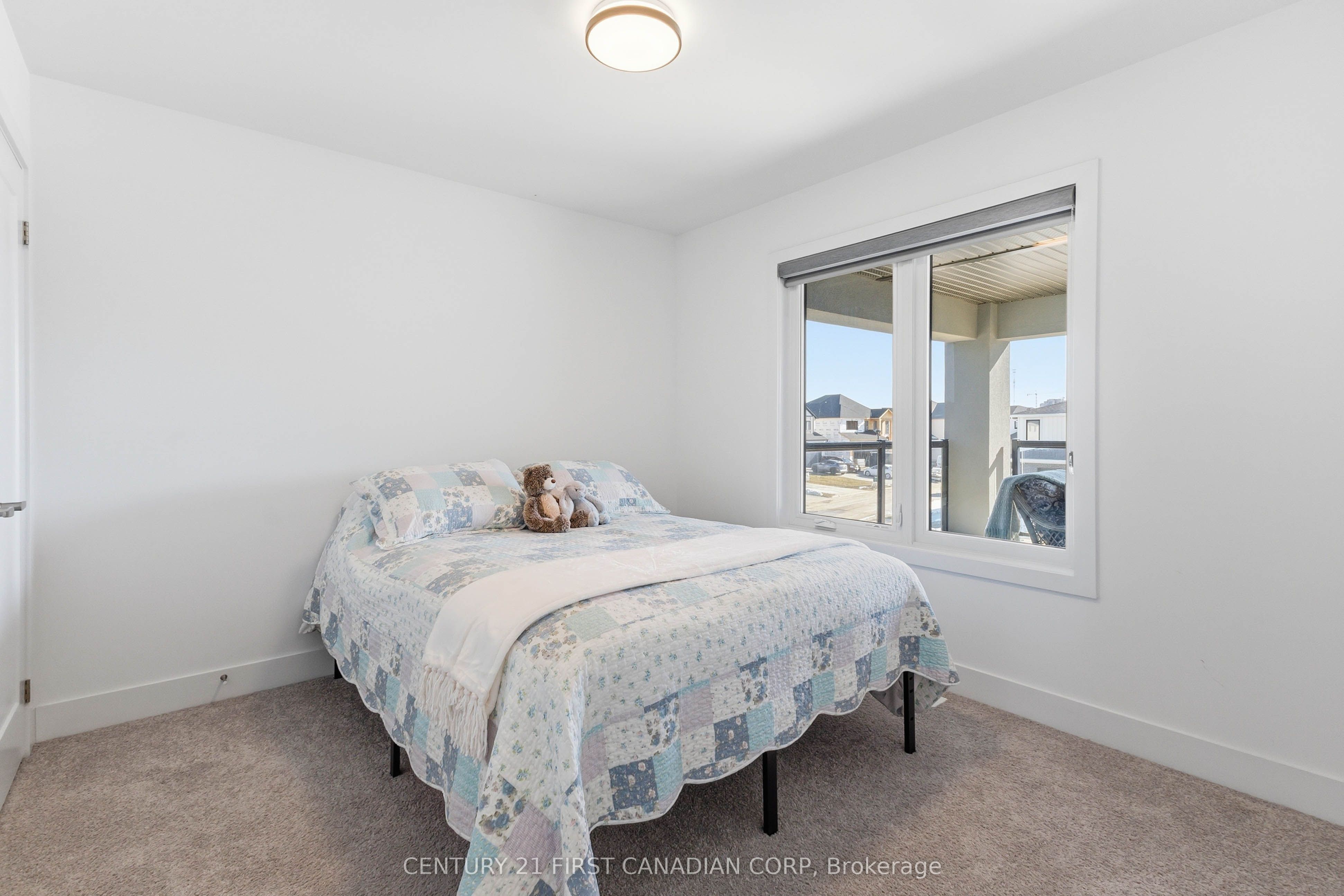 1647 Applerock Avenue Property Photo 27