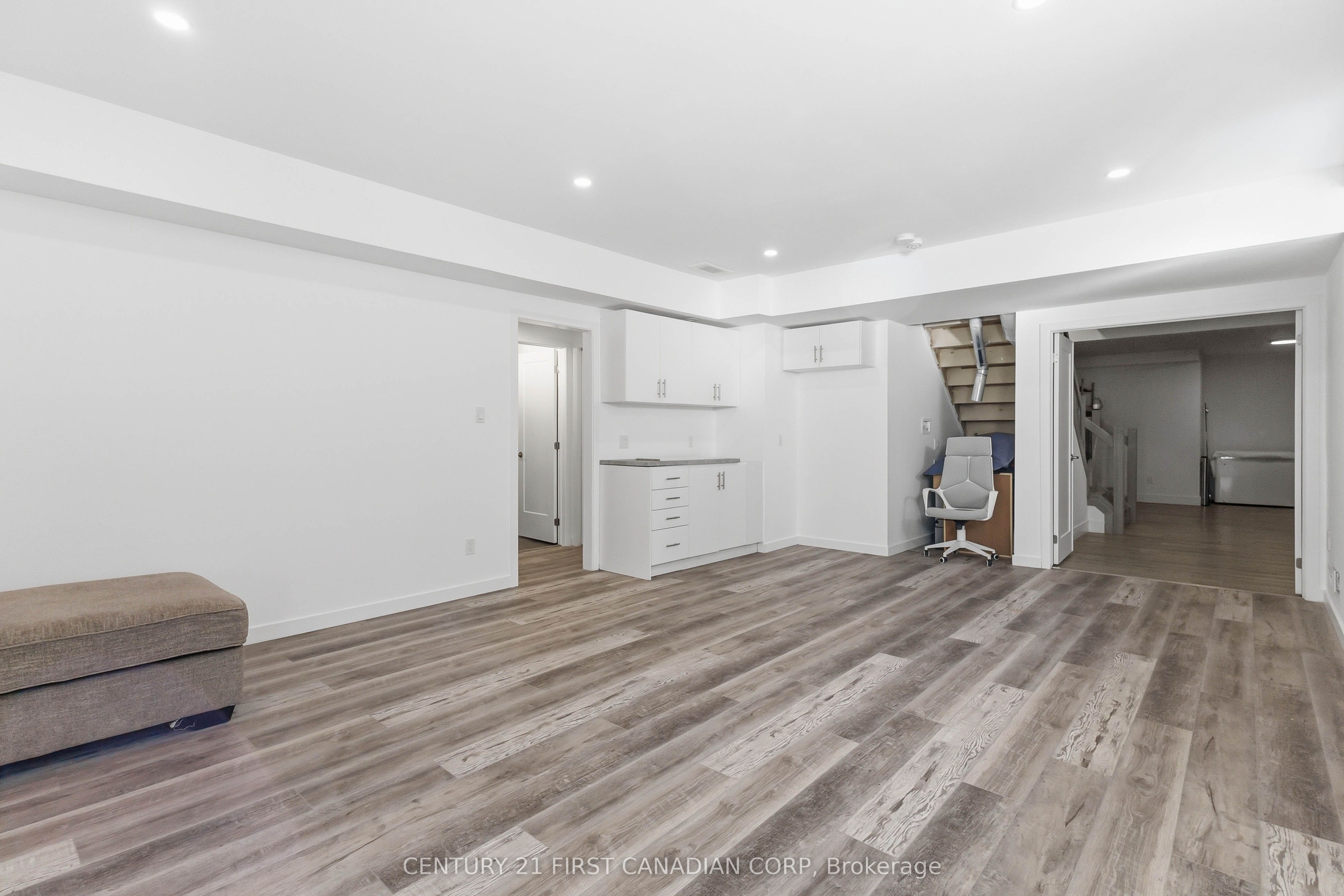 1647 Applerock Avenue Property Photo 36