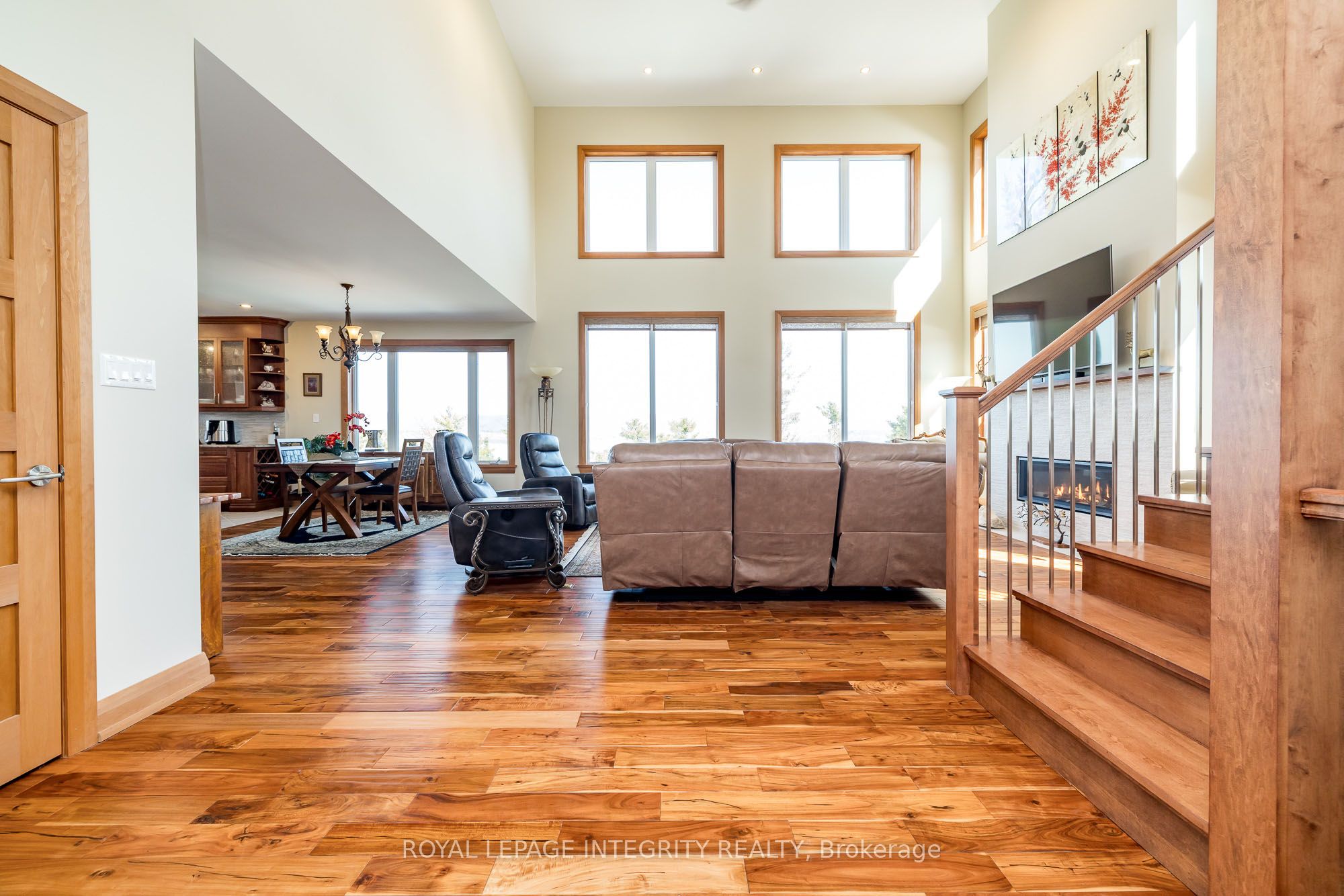 3052 Stoneridge Road Property Photo 6