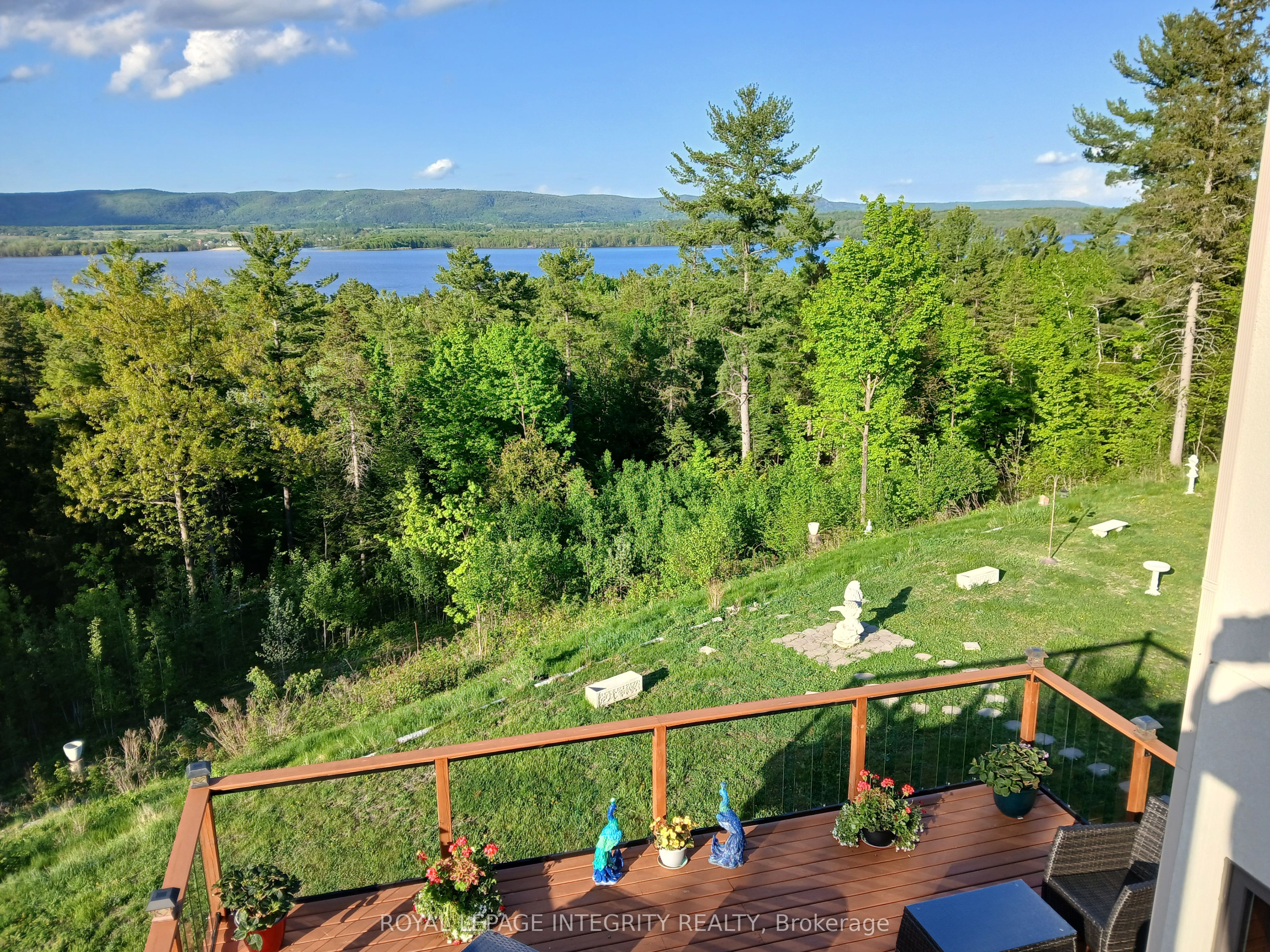 3052 Stoneridge Road Property Photo 46