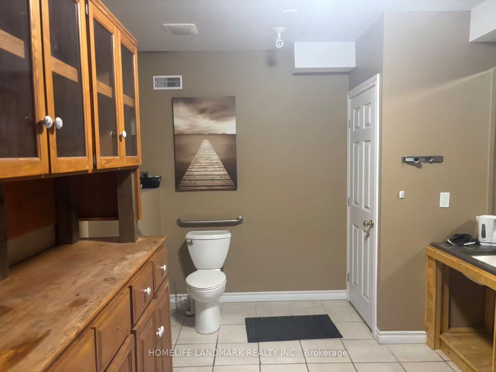 45 Covert Street B Property Photo 6