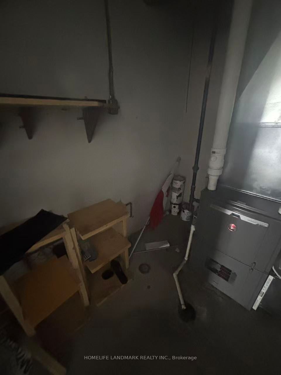 45 Covert Street B Property Photo 8